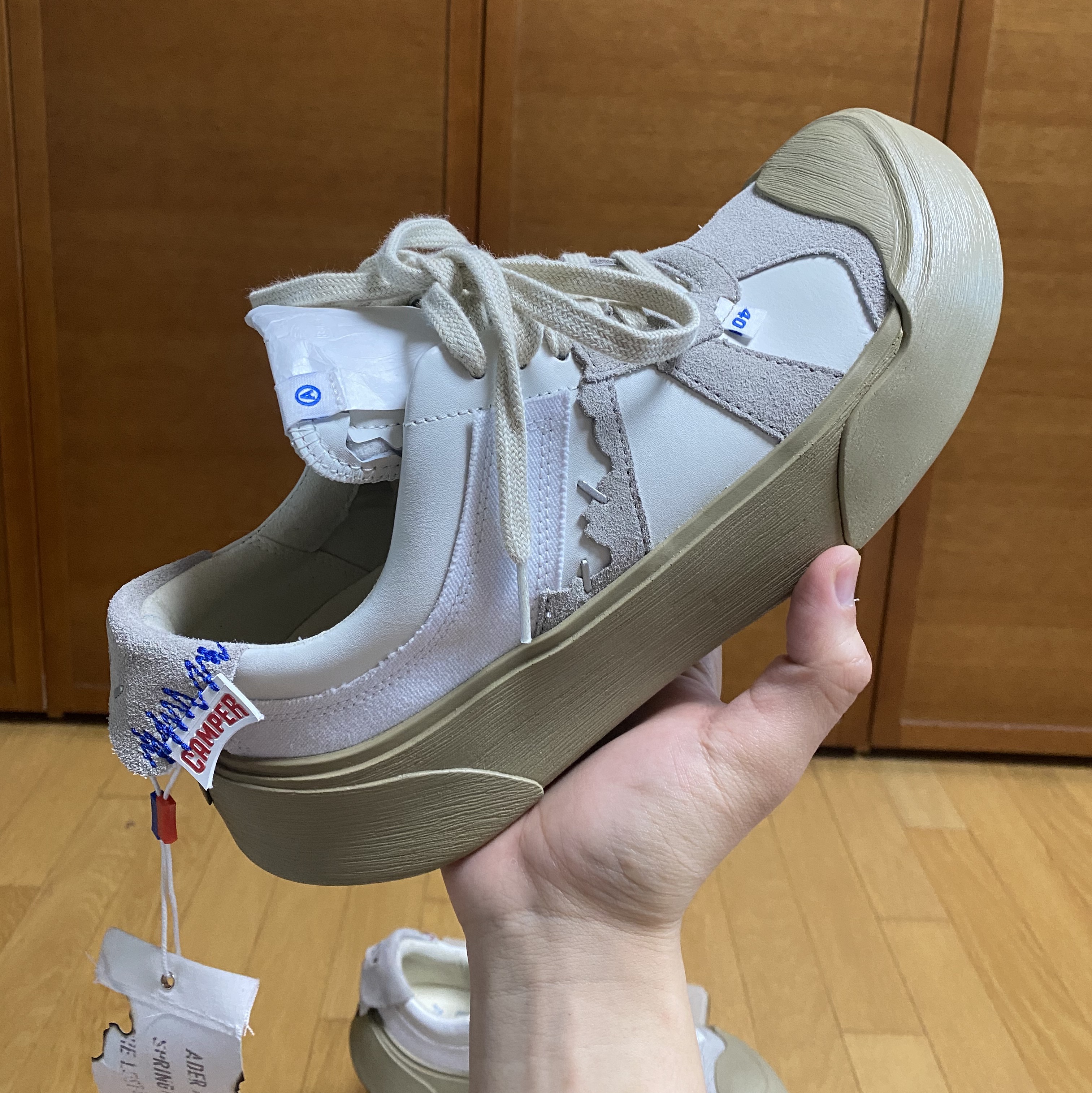 Camper x Ader Error Proto-240-S Cinder German Shoes, (W) Camper x Ader Error Proto-240-S Cinder German Shoes 착용 스타일 - 1