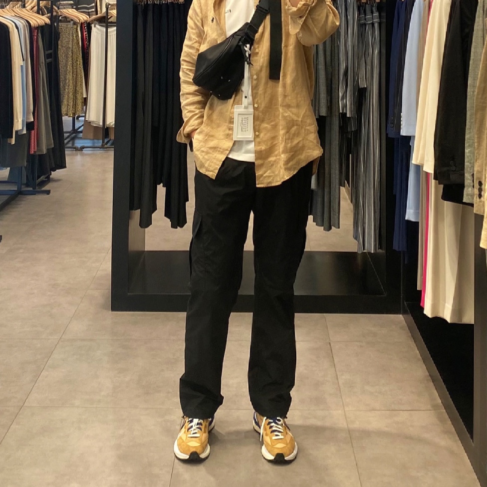 Nike x Sacai VaporWaffle Sesame and Blue Void 착용 스타일