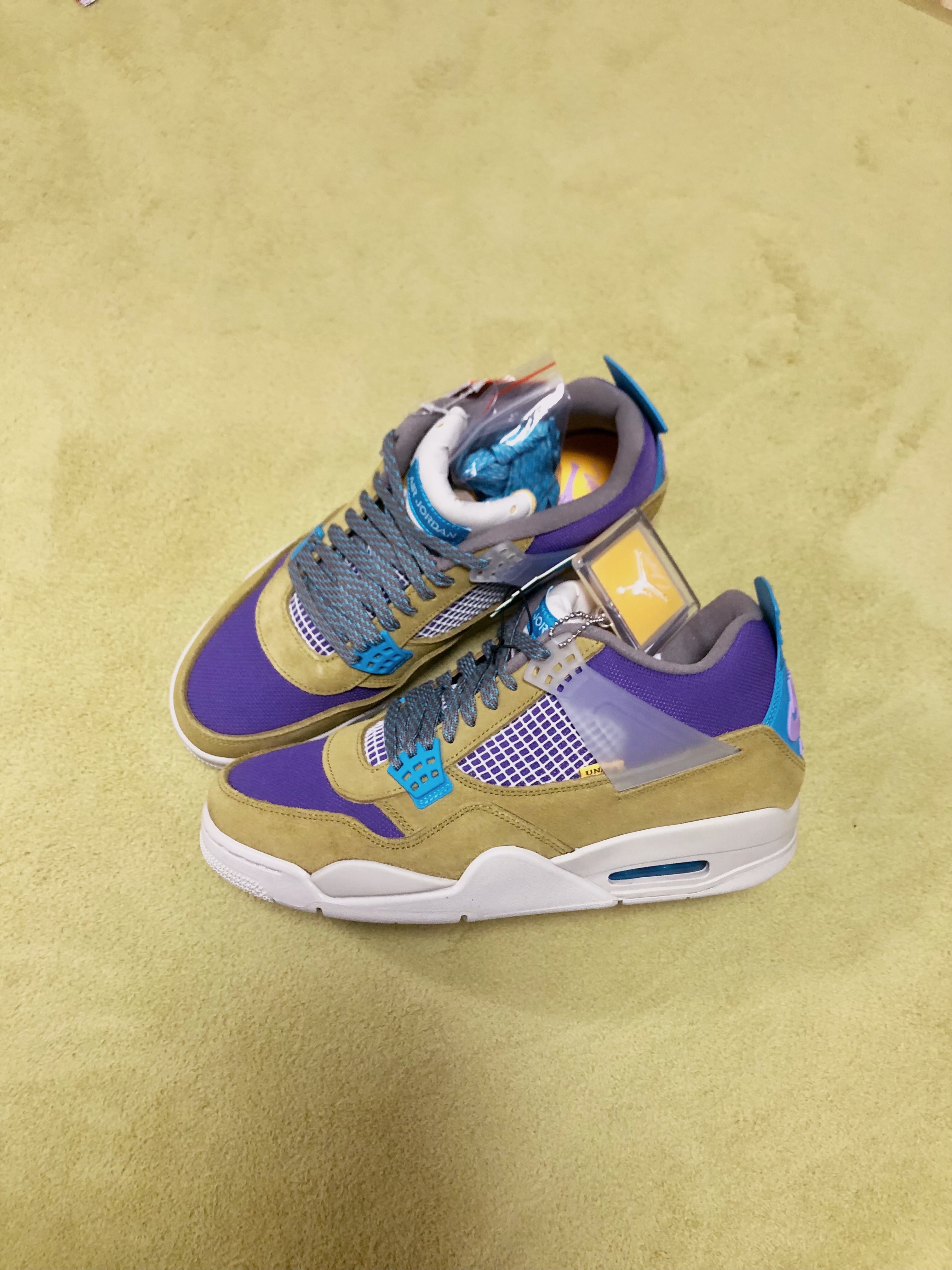 Jordan 4 x Union Retro SP Desert Moss 착용 스타일 - 3