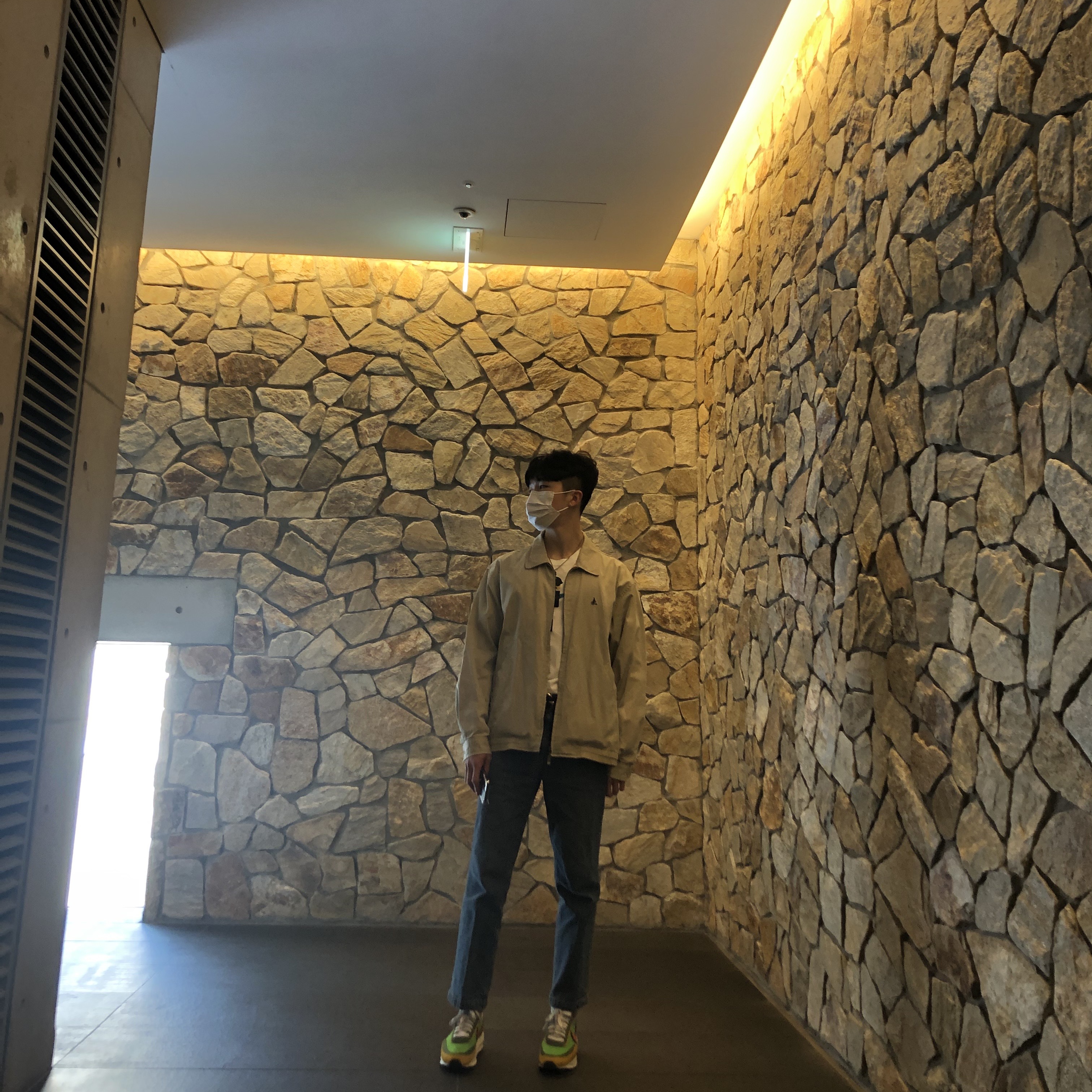 Nike x Sacai LDWaffle Green Multi 착용 스타일 - 2