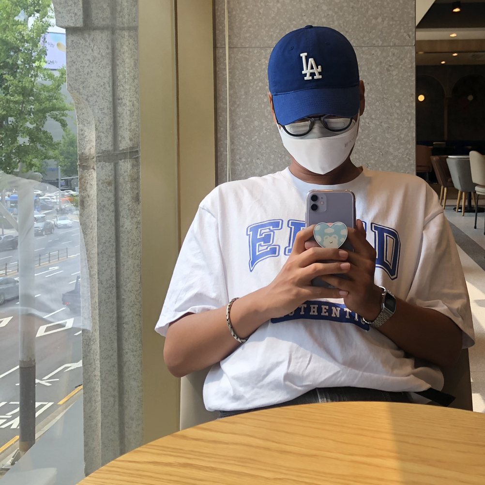 KREAM 프로필 이미지