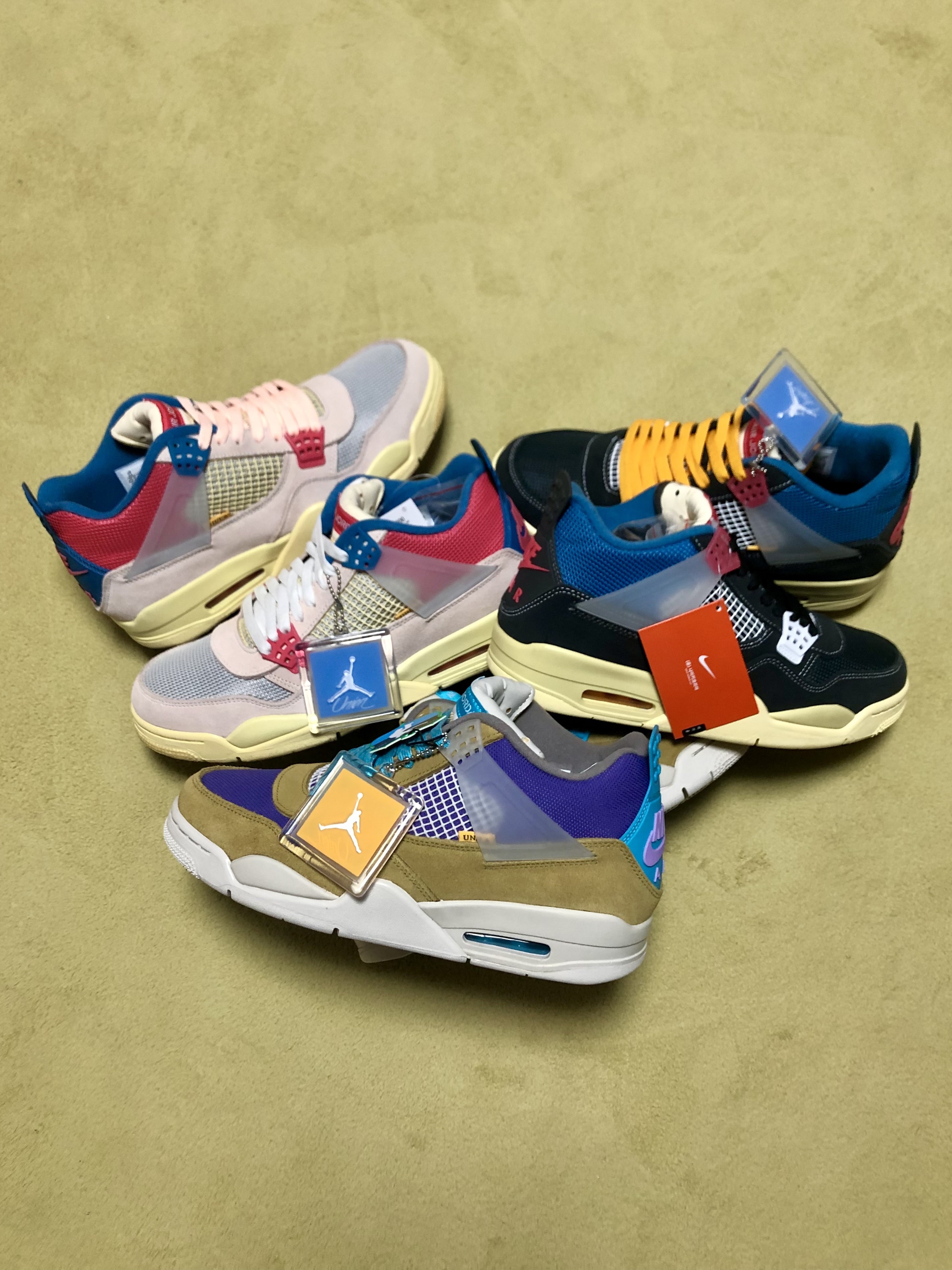 Jordan 4 x Union Retro SP Desert Moss, Jordan 4 x Union Retro Off Noir 착용 스타일 - 1