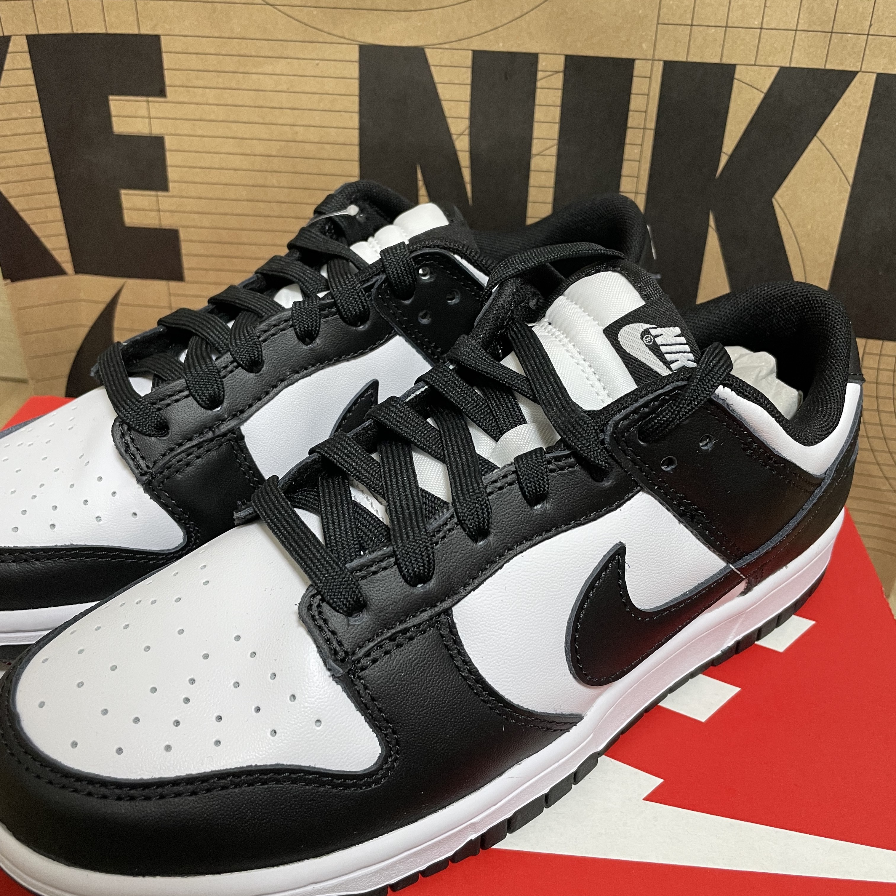 Nike Dunk Low Retro Black 착용 스타일