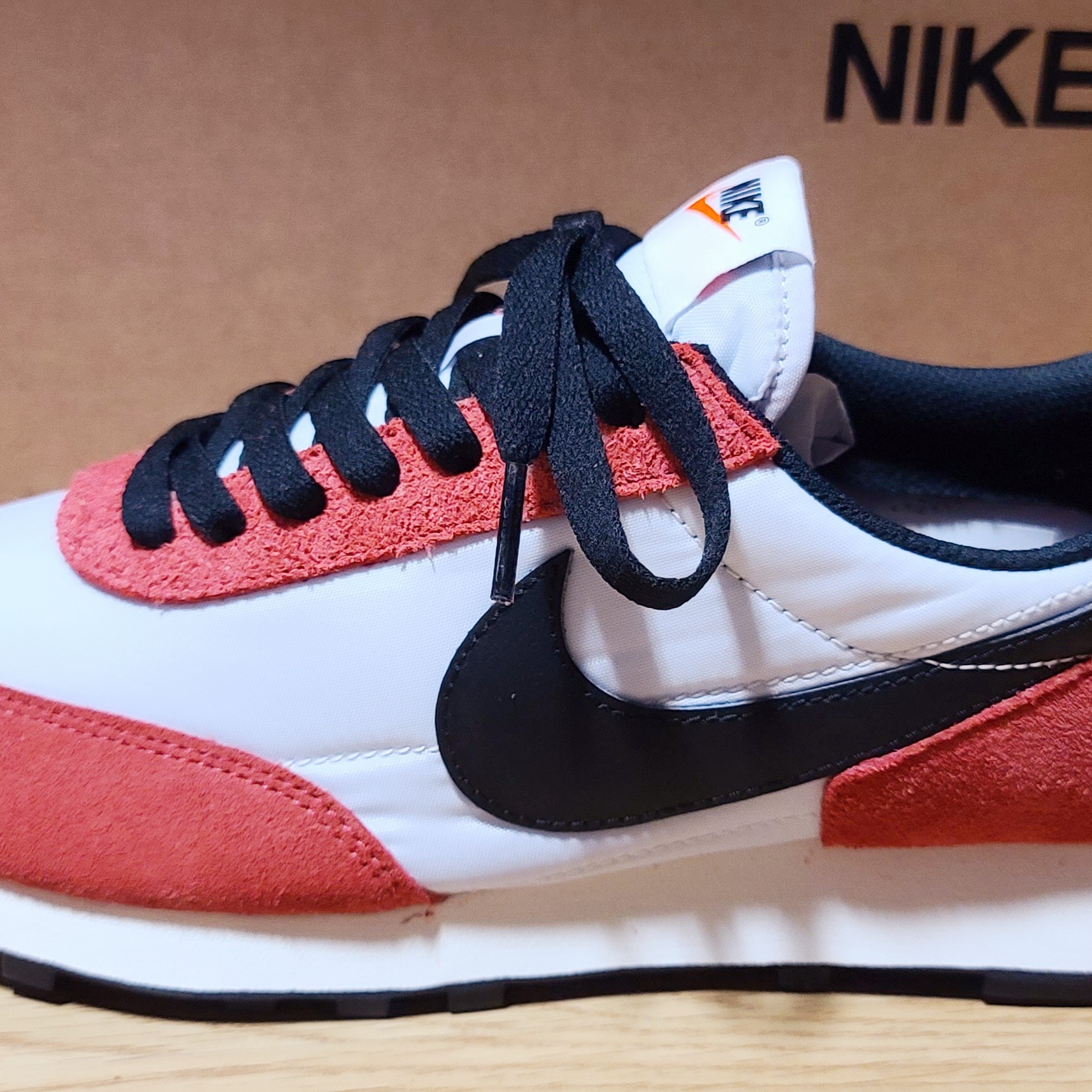 Nike Daybreak Pure Platinum, Jordan 1 Retro Low OG Chicago 2016 착용 스타일 - 1