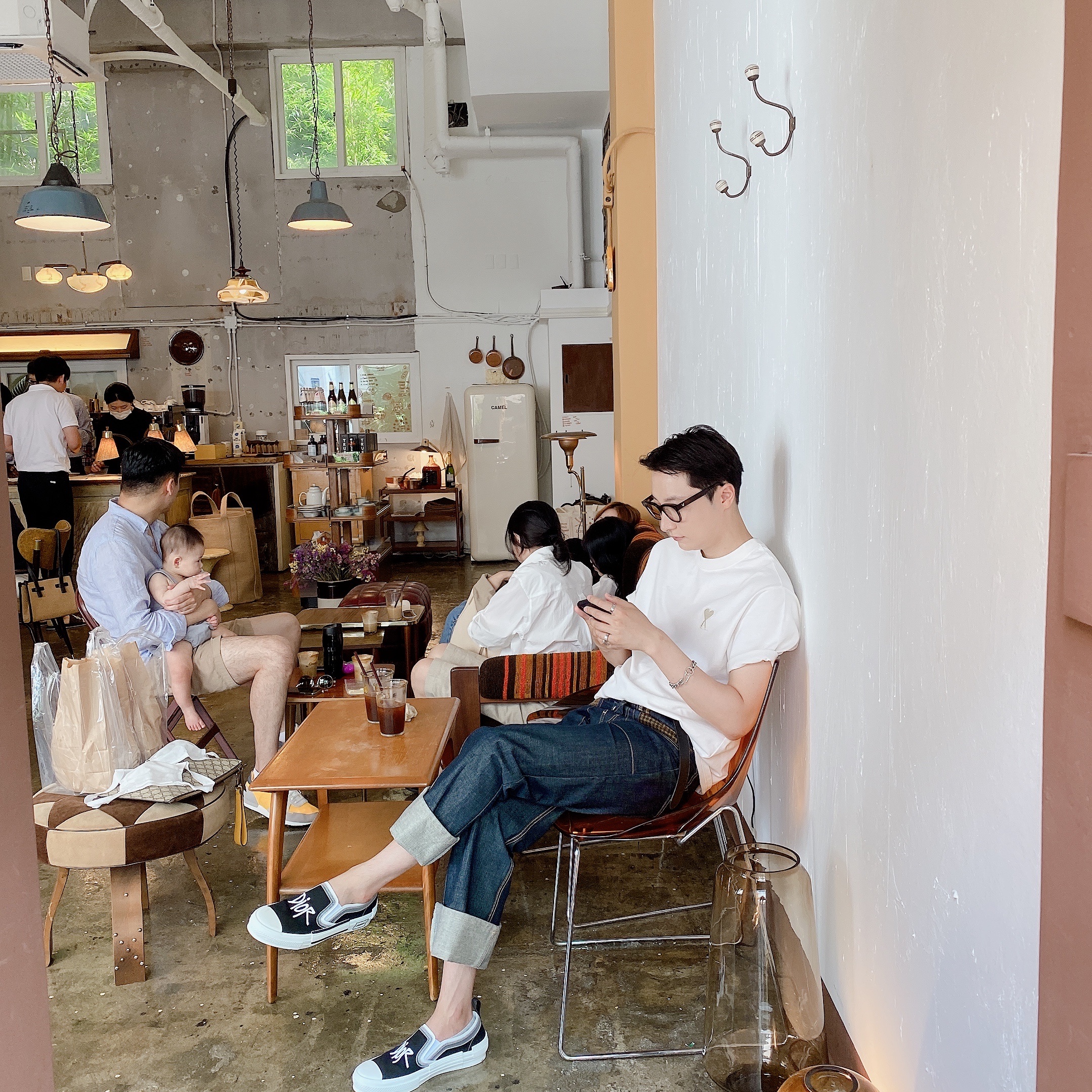 Dior B23 Low Dior Oblique White & Black 착용 스타일