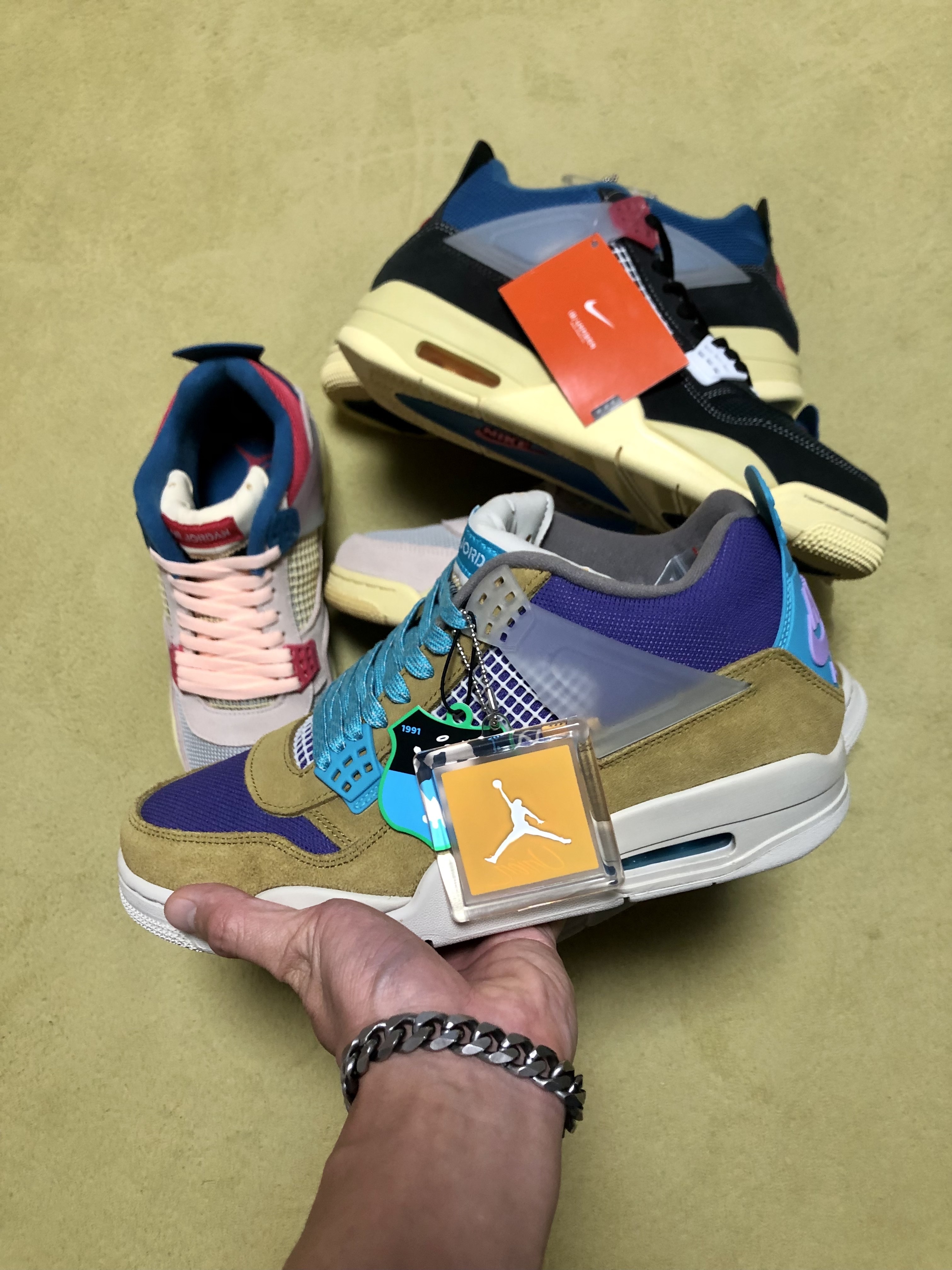 Jordan 4 x Union Retro SP Desert Moss, Jordan 4 x Union Retro Off Noir 착용 스타일 - 5