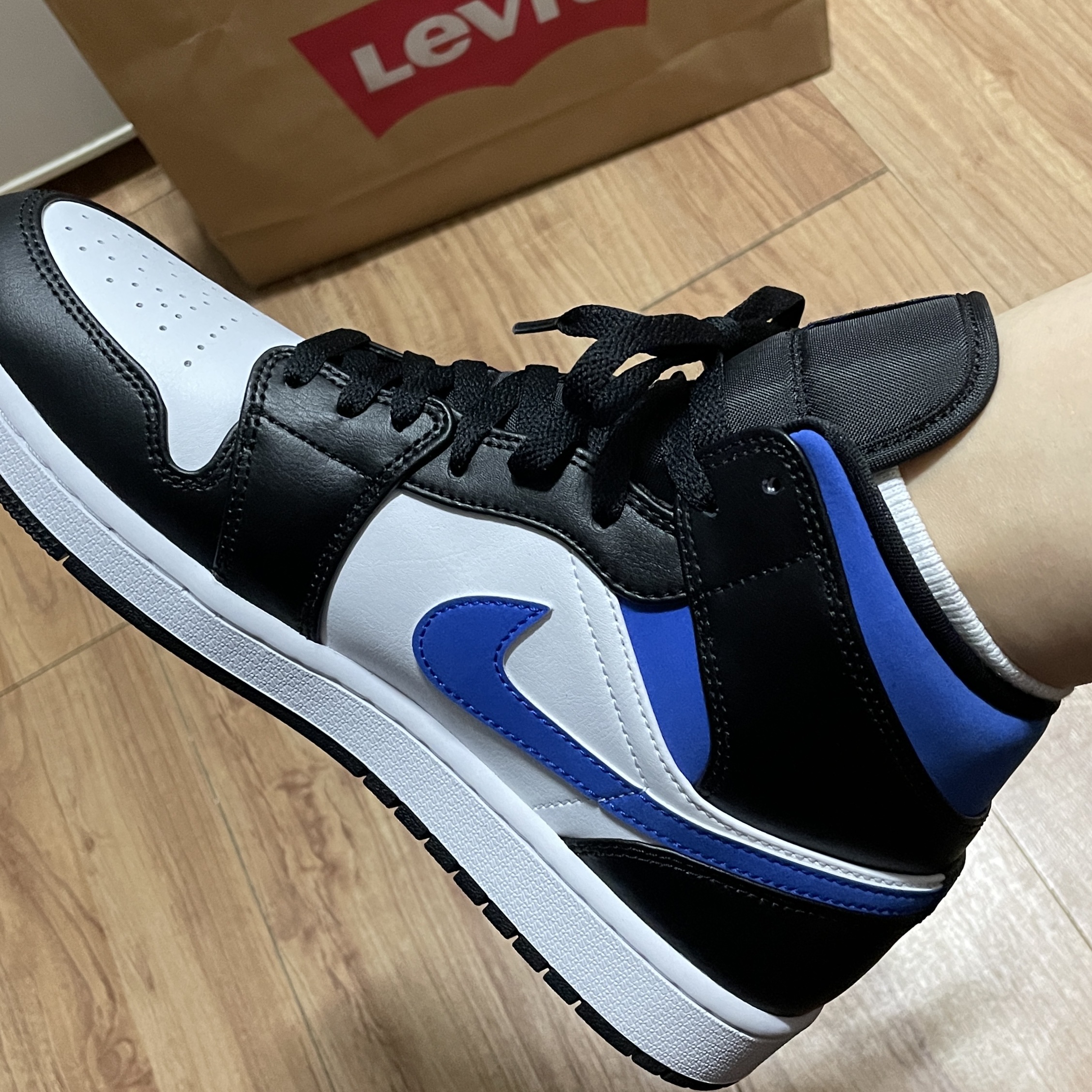 Jordan 1 Mid Racer Blue 착용 스타일