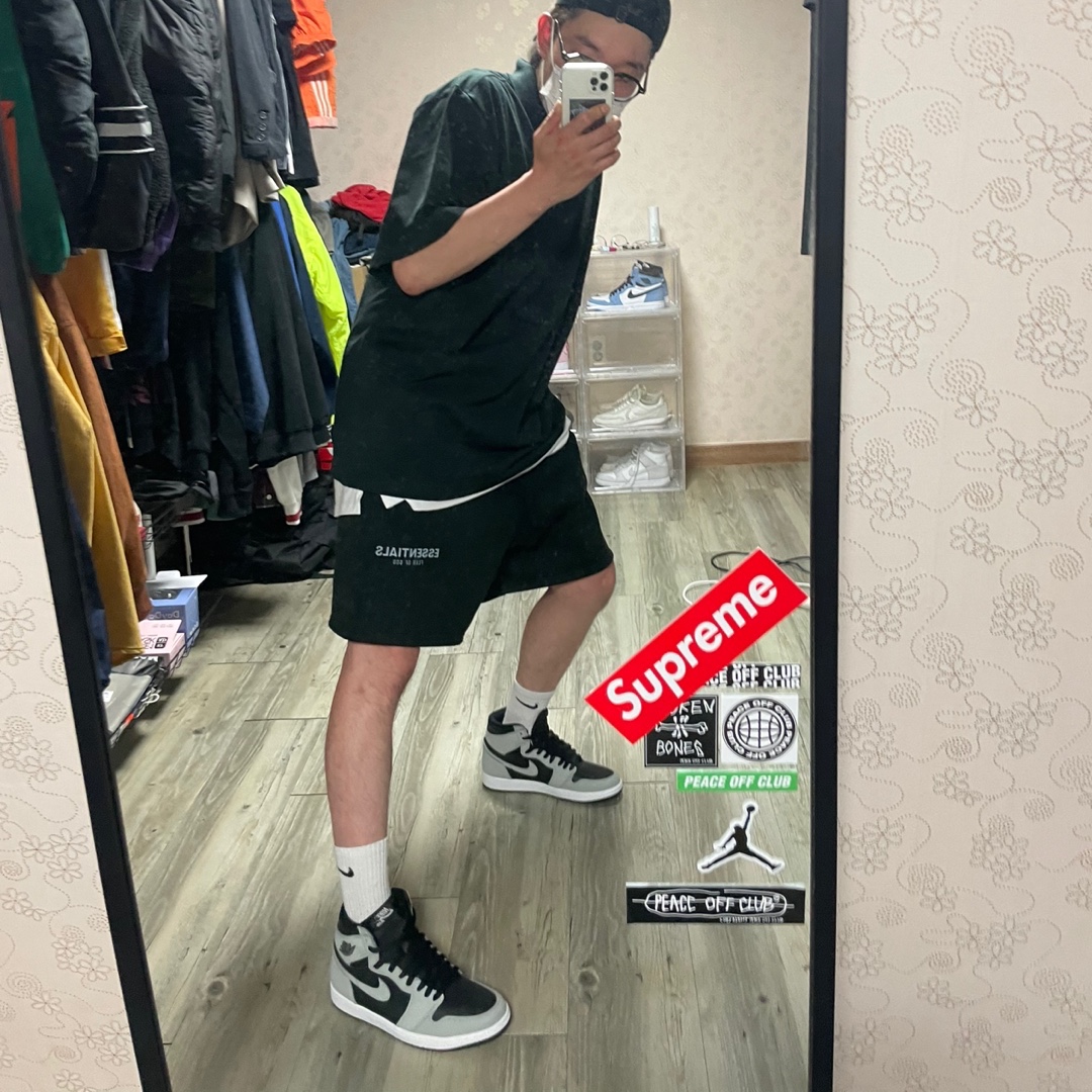 Essentials Sweatshorts Black - 21SS, Essentials Short Sleeve Polo Black - 21SS 착용 스타일