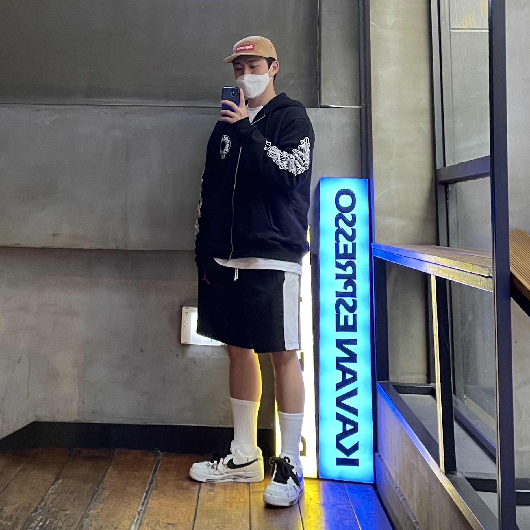 Nike x Peaceminusone Air Force 1 Low Para-Noise 2.0 착용 스타일