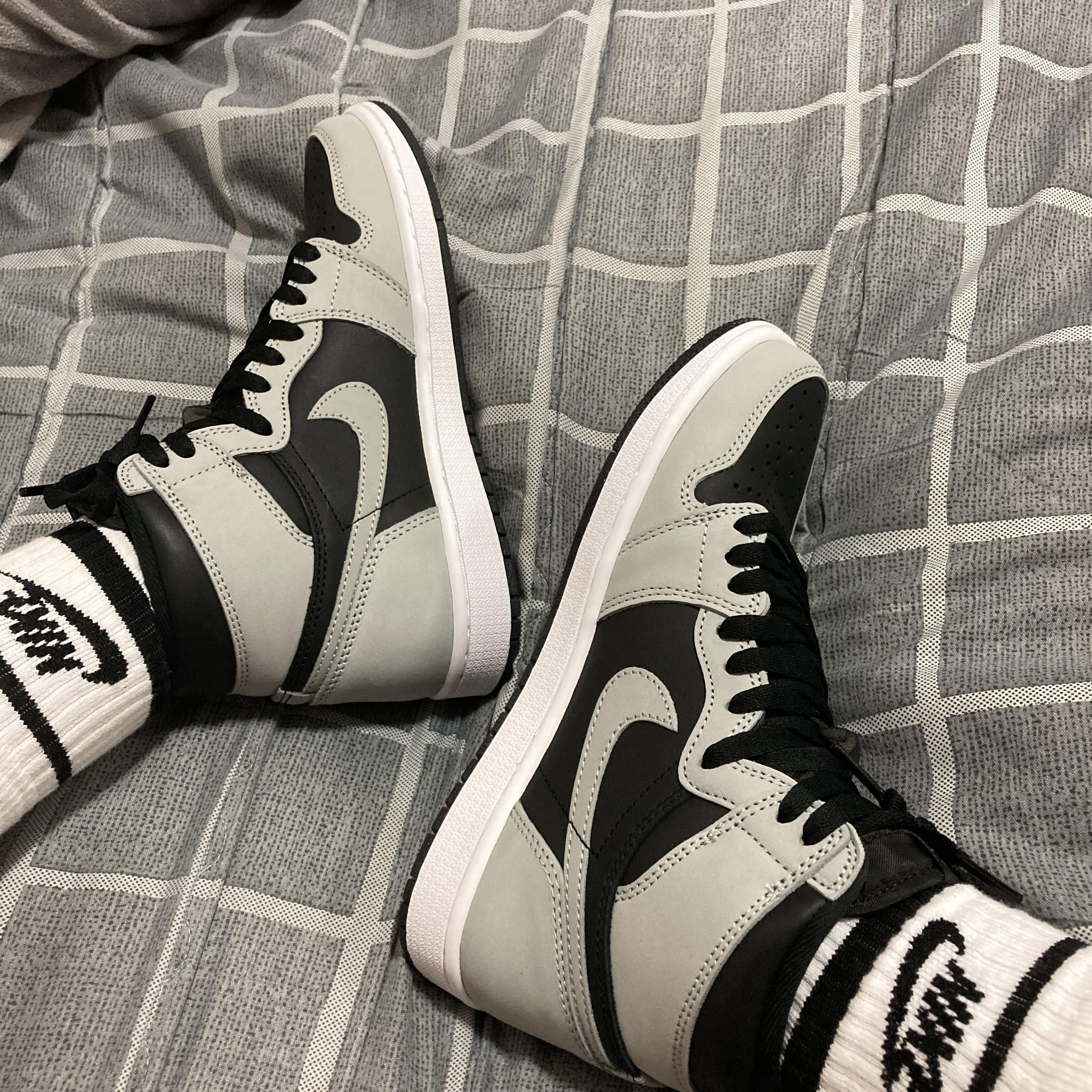 Jordan 1 Retro High OG Shadow 2.0 착용 스타일 - 2