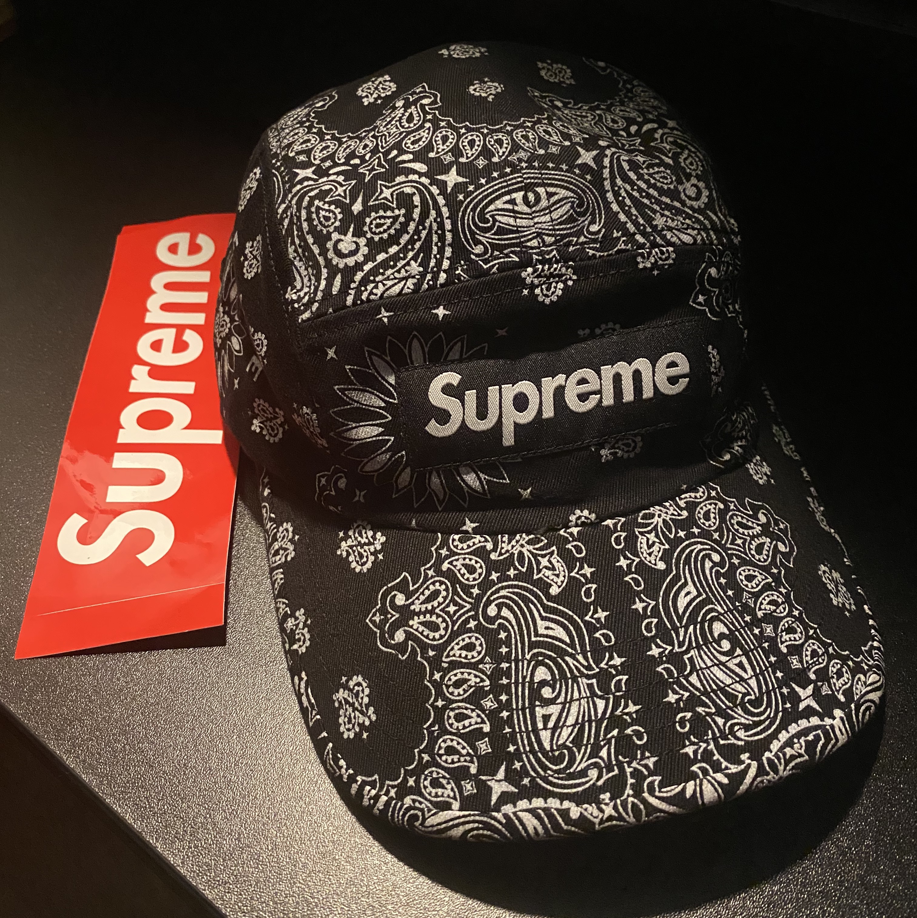 Supreme Bandana Camp Cap Black - 21SS 착용 스타일