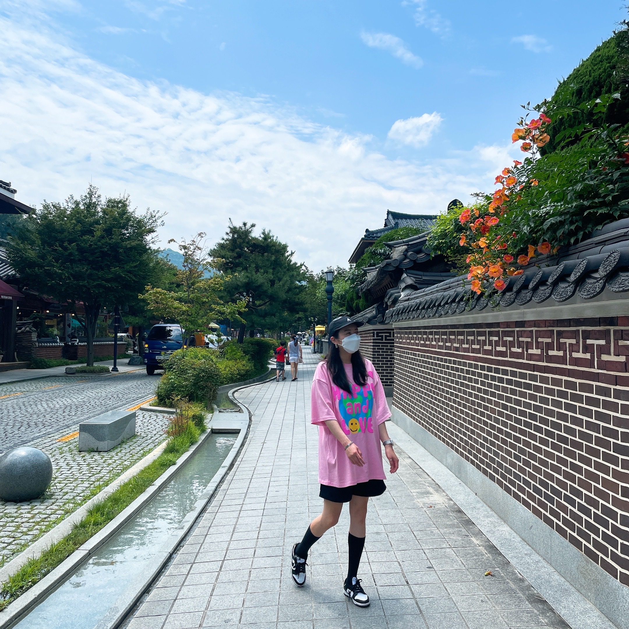 (W) Nike Dunk Low Black 착용 스타일 - 2