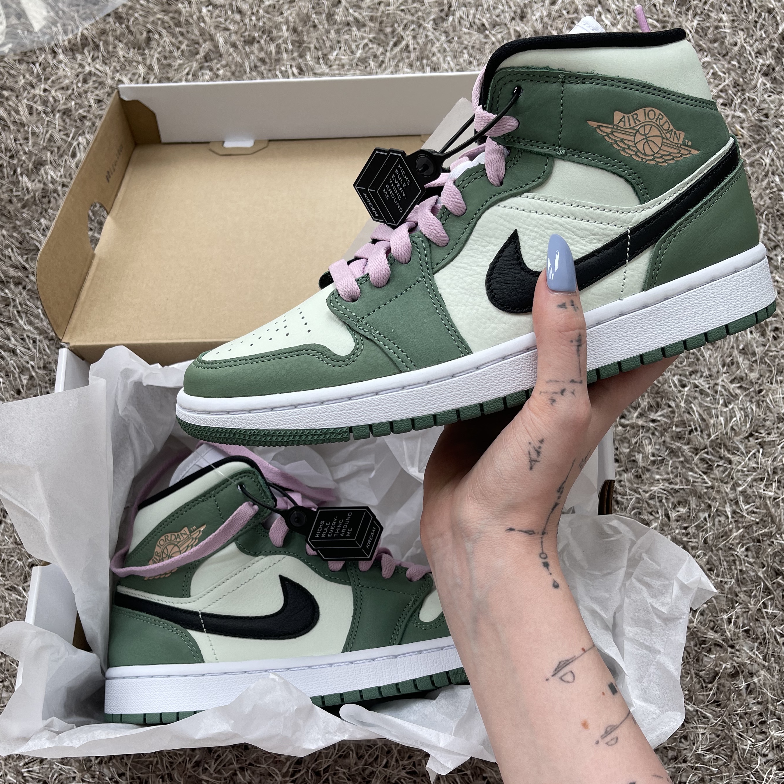 (W) Jordan 1 Mid SE Dutch Green 착용 스타일