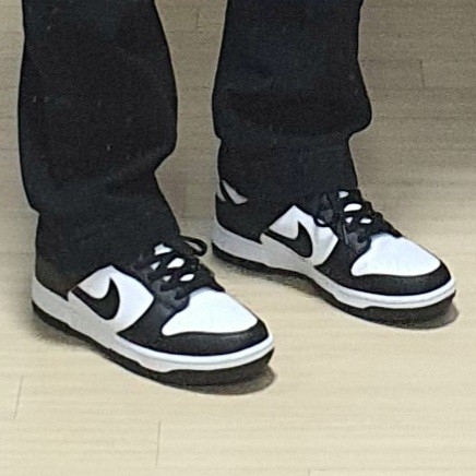 Nike NRG Solo Swoosh T-Shirt Black - US/EU, Nike Dunk Low Retro Black 착용 스타일 - 2