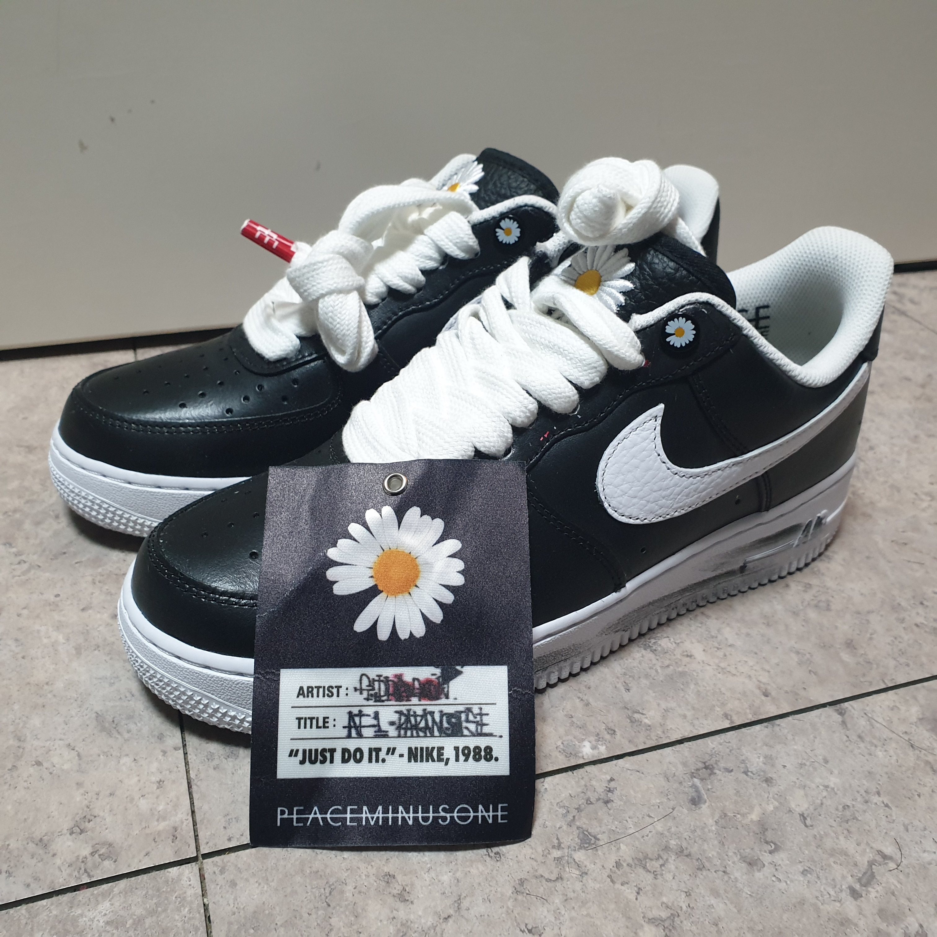 Nike x Peaceminusone Air Force 1 Low Para-Noise 착용 스타일