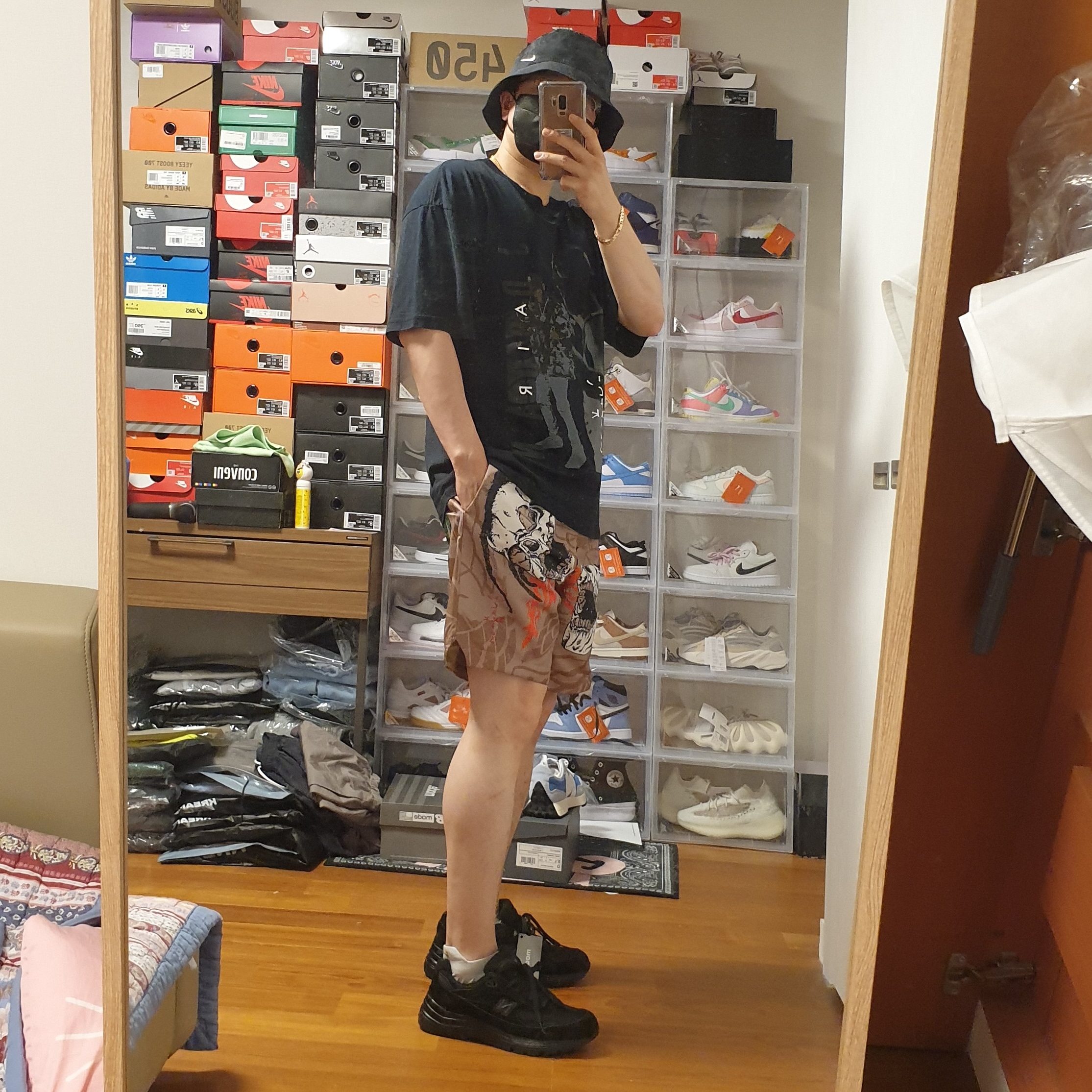 Jordan x Travis Scott Pool Shorts - Asia, Jordan x Travis Scott T-Shirt 착용 스타일 - 3