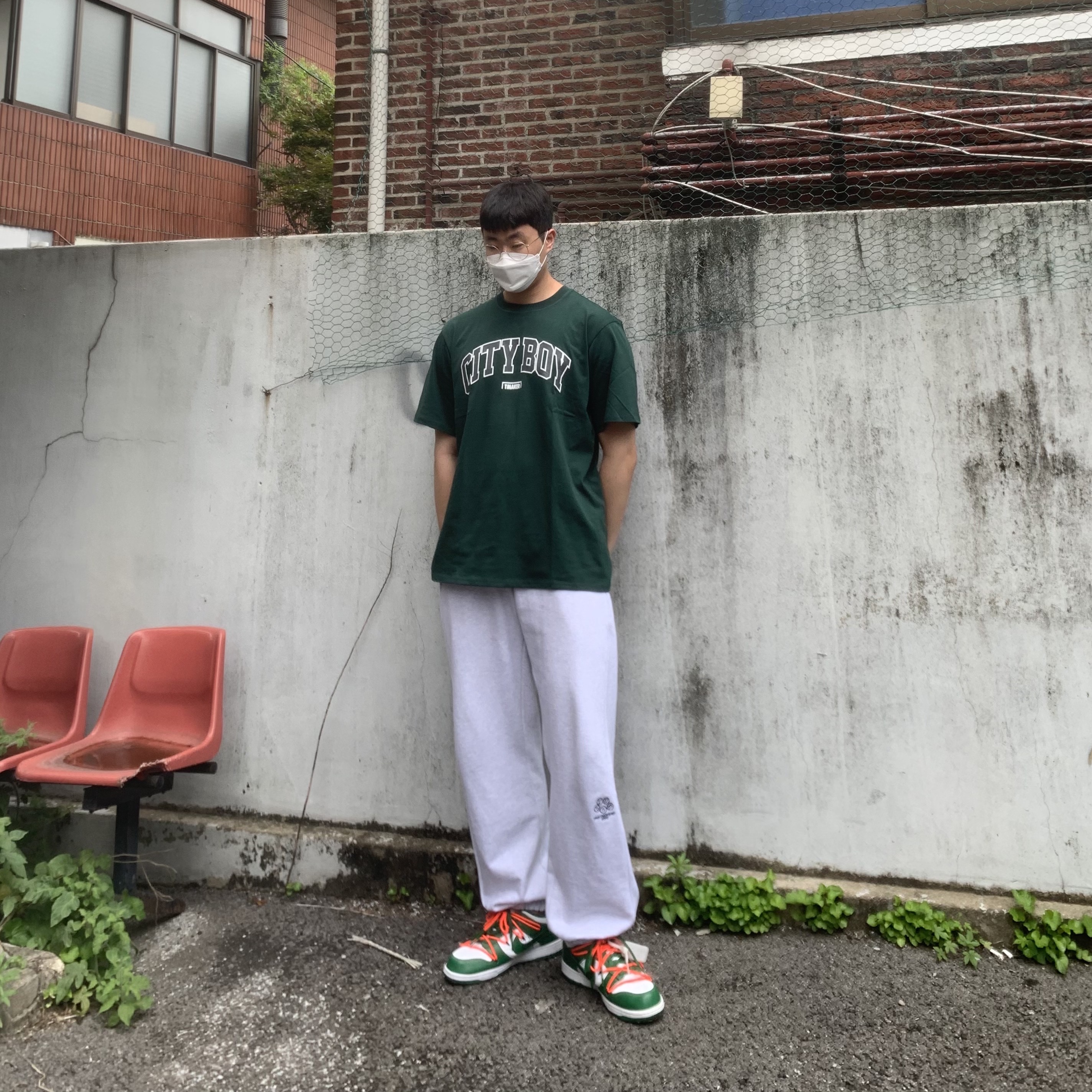 Nike x Off-White Dunk Low Pine Green 착용 스타일