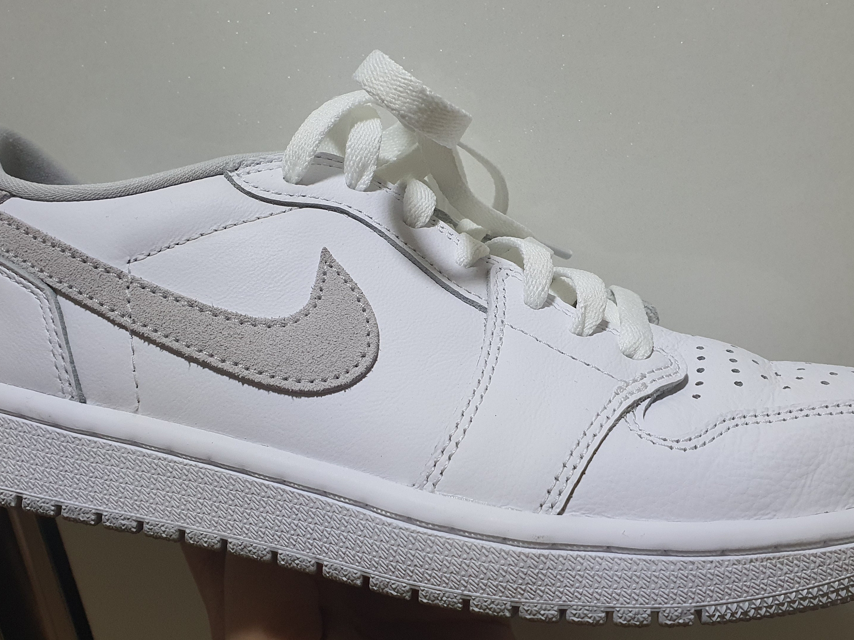 Jordan 1 Low OG Neutral Grey 착용 스타일