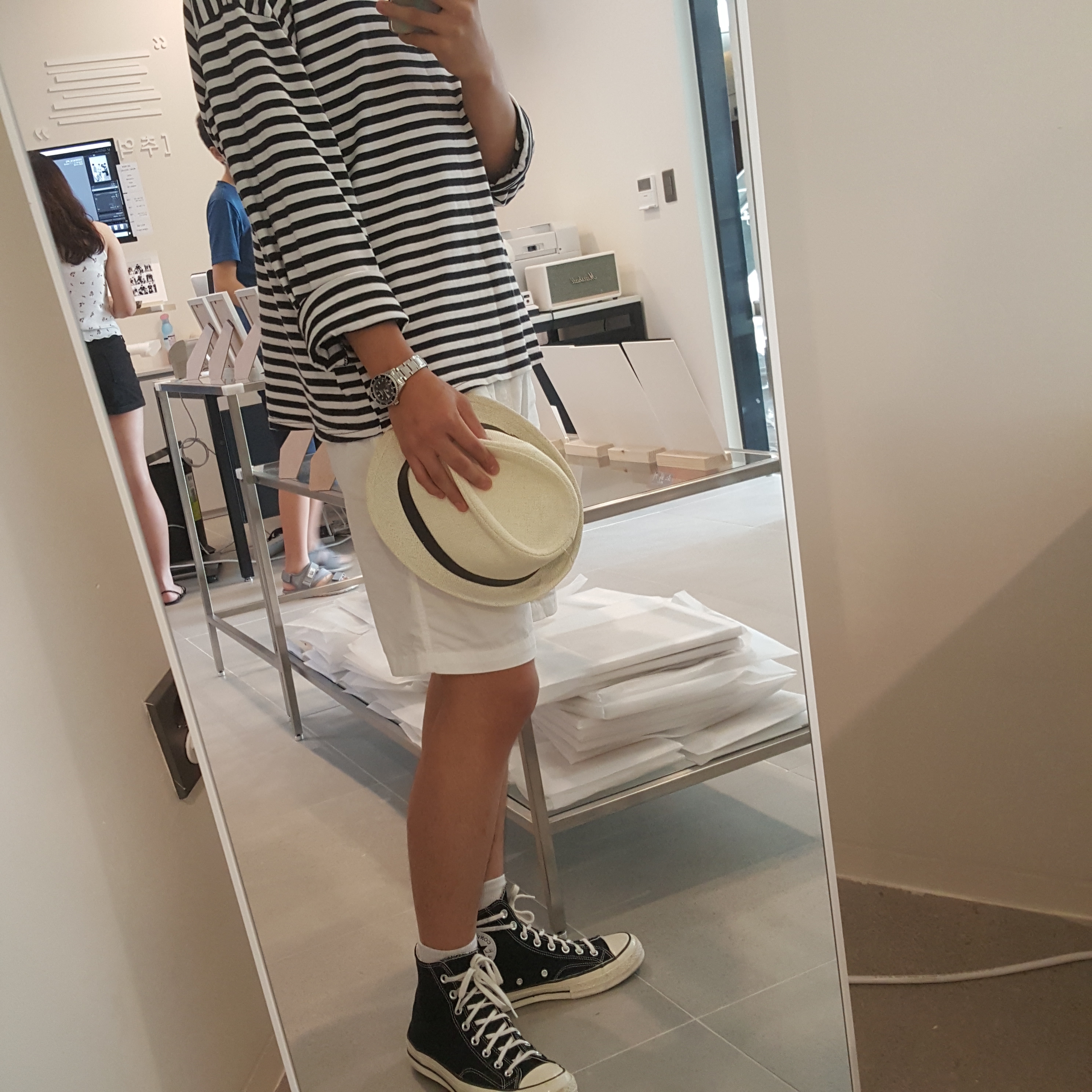 Converse Chuck 70 Hi Black 착용 스타일 - 3