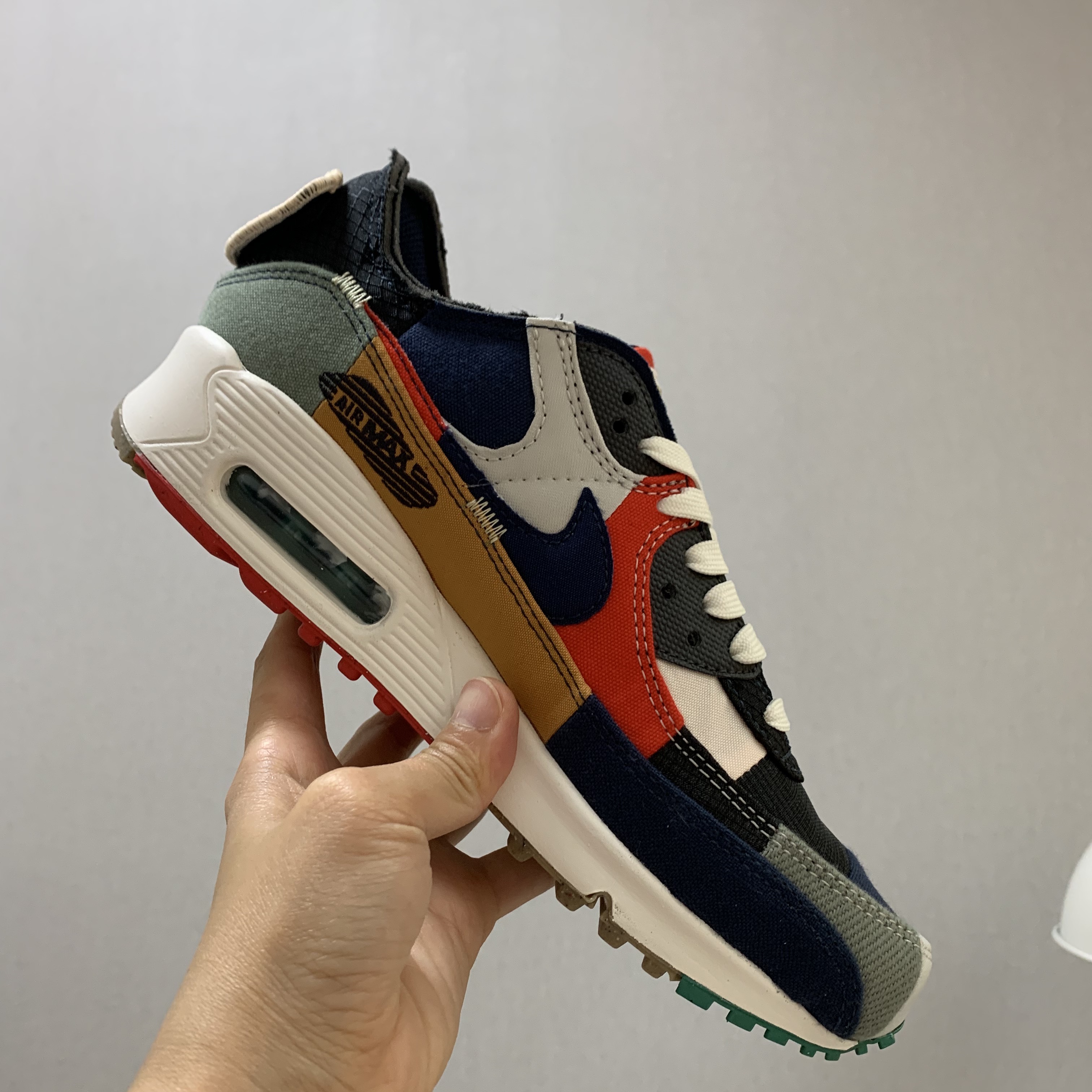 (W) Nike Air Max 90 QS Scrap 착용 스타일