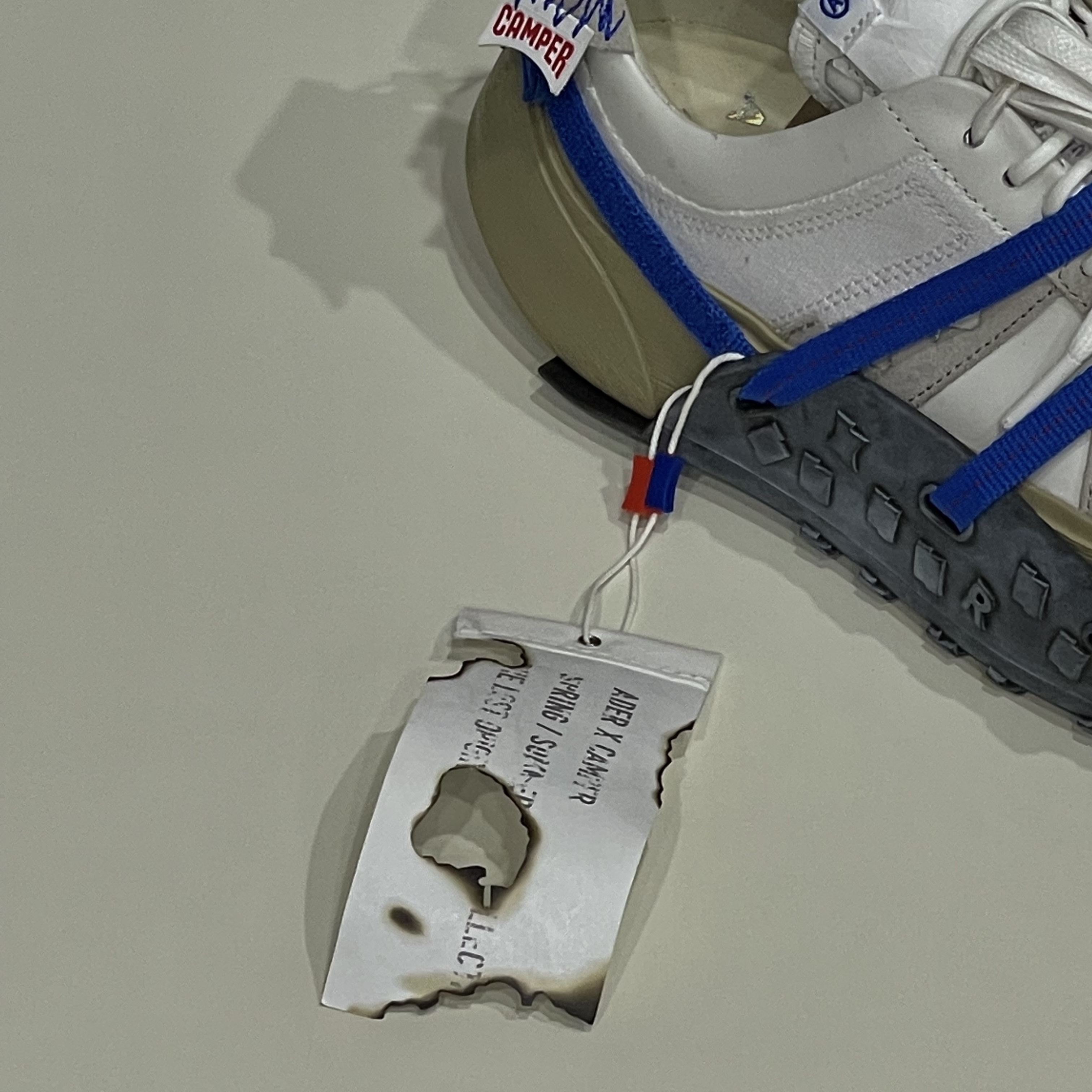 Camper x Ader Error Proto-240-S Cinder German Shoes, Camper x Ader Error Proto-T33-W Dark Grey Shoe Cover 착용 스타일 - 2