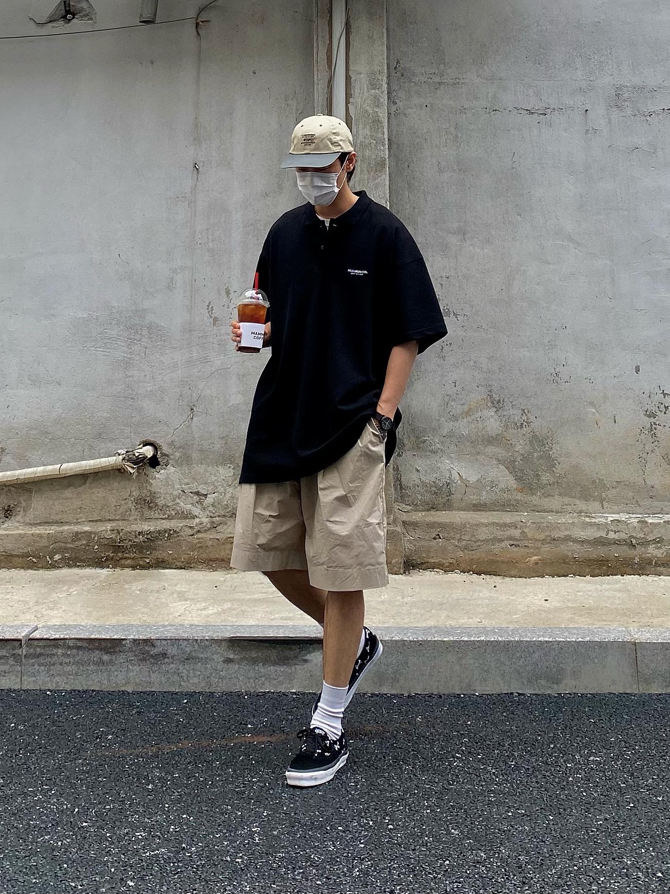 Vans Vault x WTAPS OG Era LX Black 착용 스타일 - 1