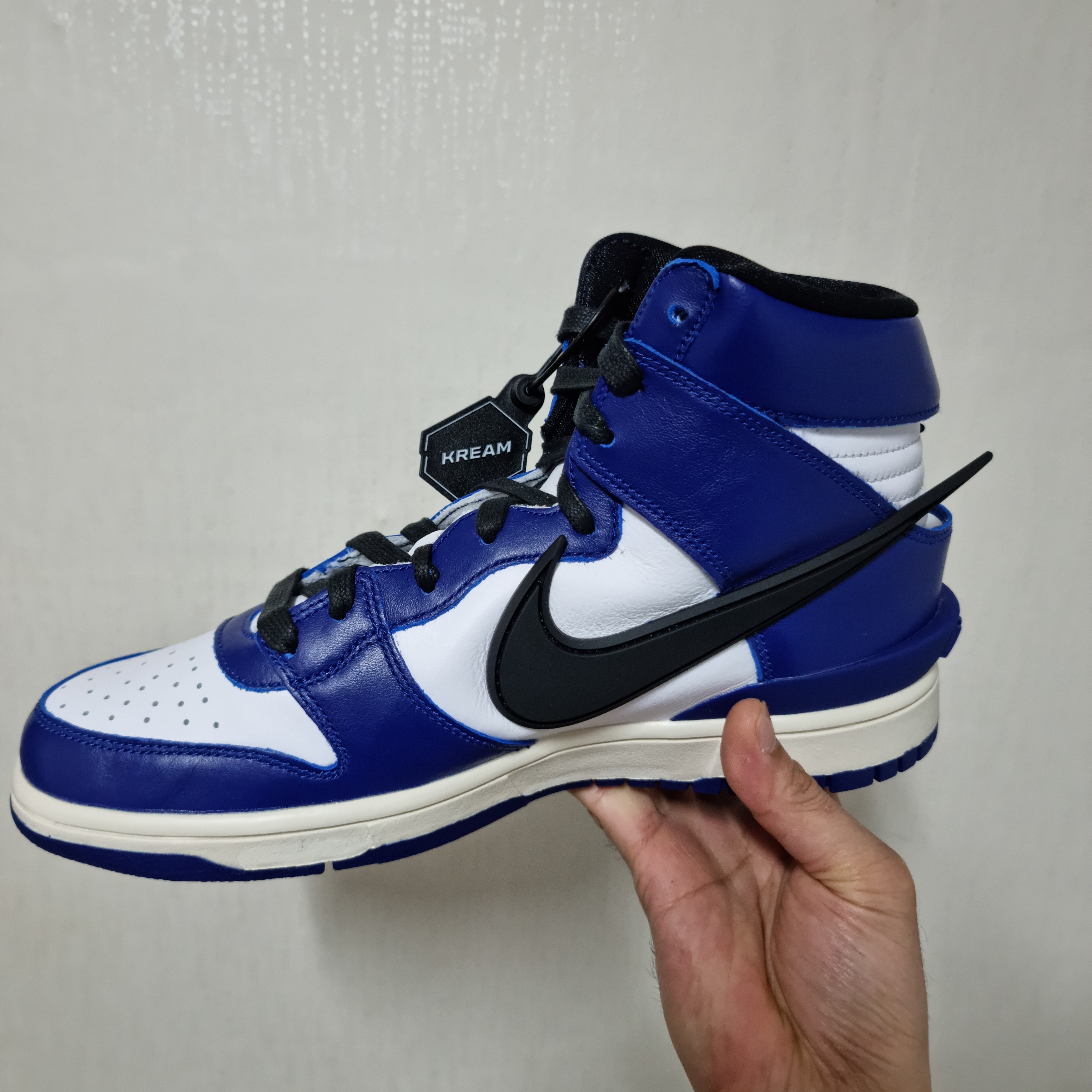 Nike x Ambush Dunk High Deep Royal Blue 착용 스타일 - 1