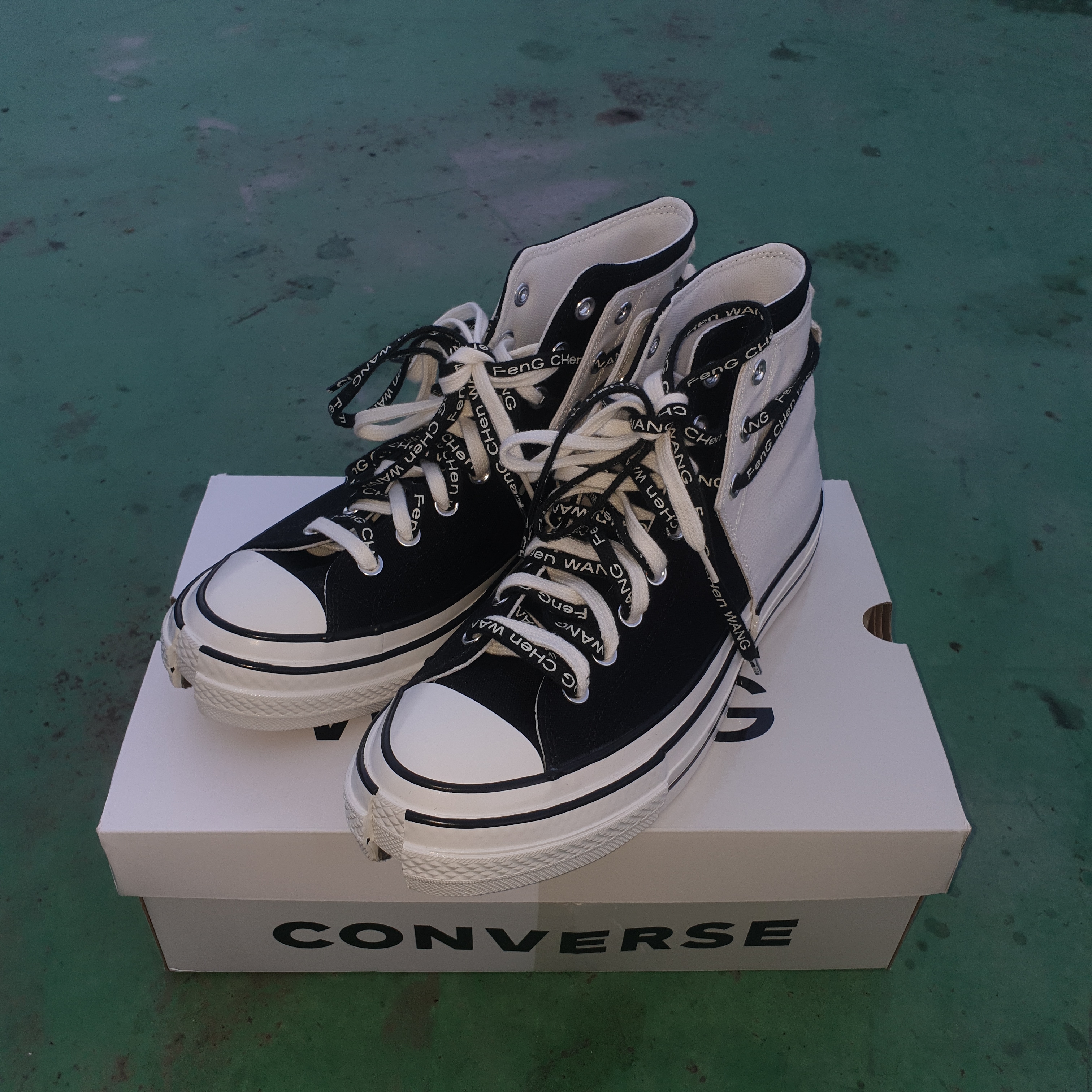 Converse x Feng Chen Wang Chuck 70 2-in-1 Natural Ivory Black 착용 스타일