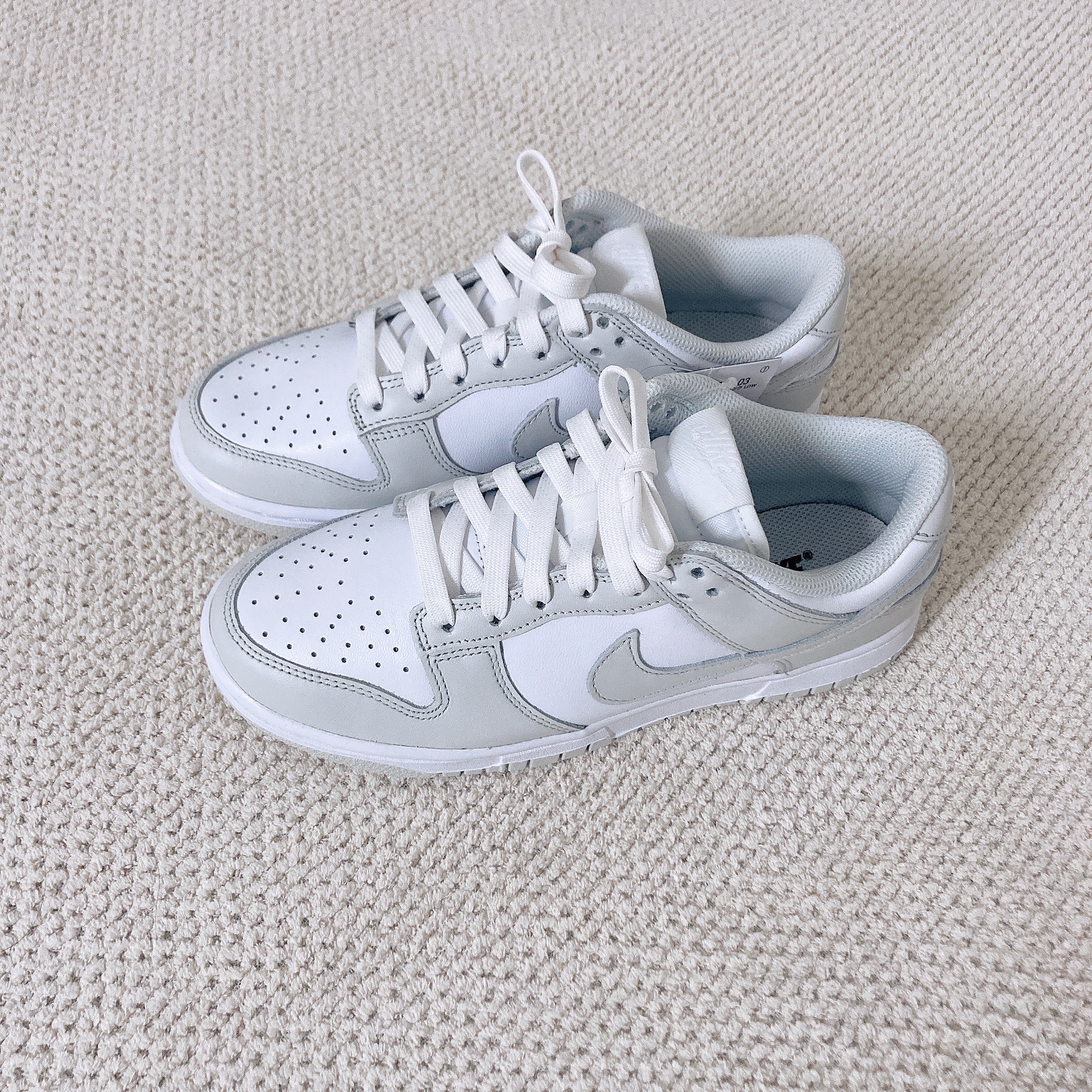 (W) Nike Dunk Low Photon Dust 착용 스타일 - 2