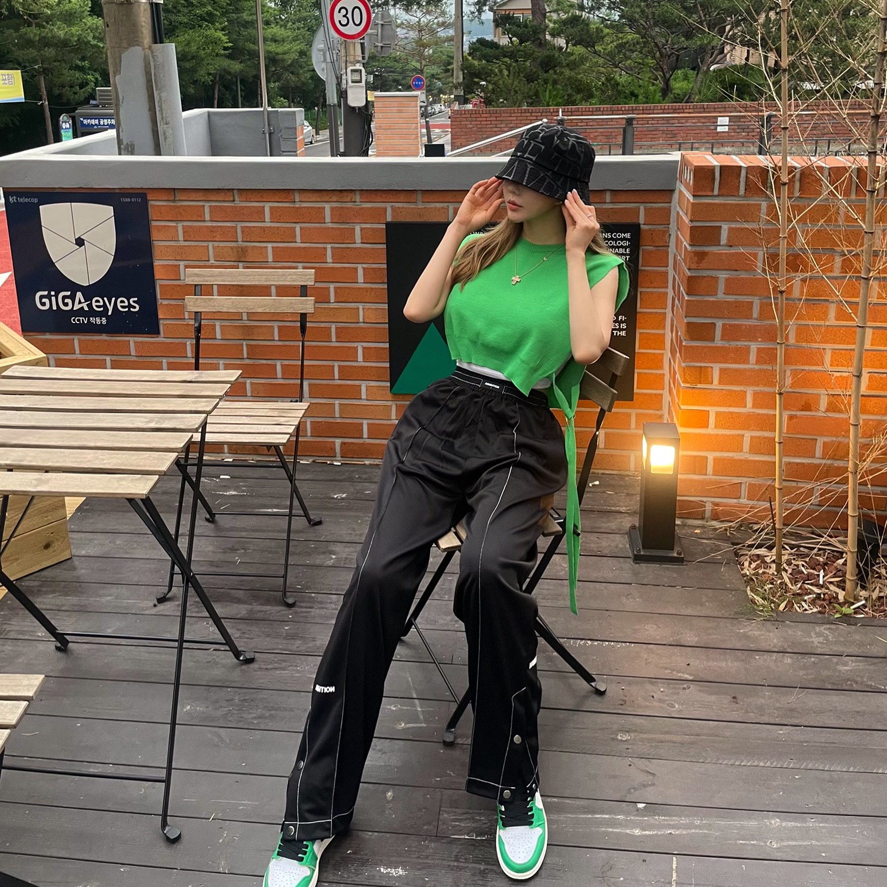 (W) Jordan 1 Retro High OG Lucky Green 착용 스타일
