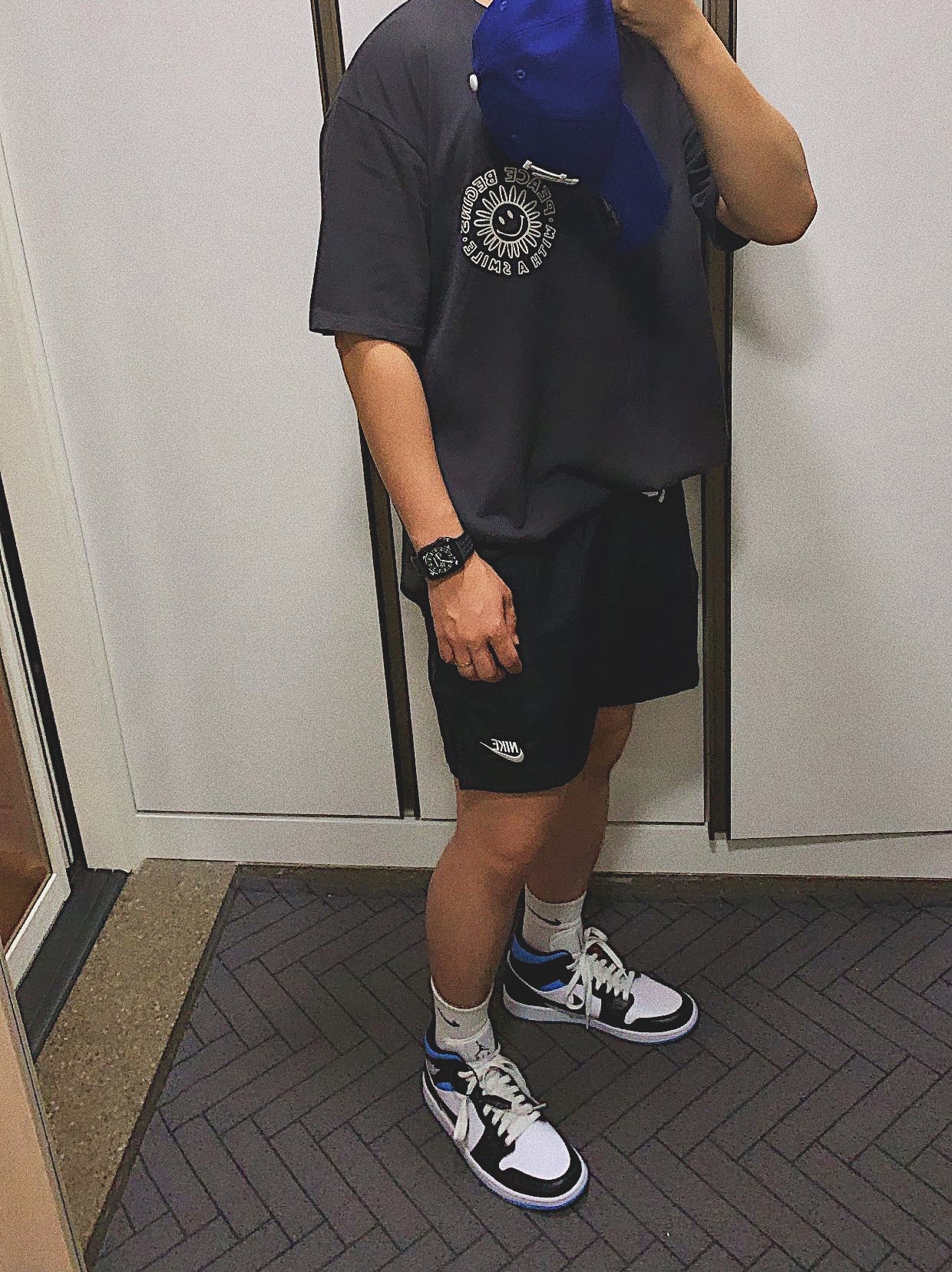 (W) Jordan 1 Mid White Black University Blue 착용 스타일