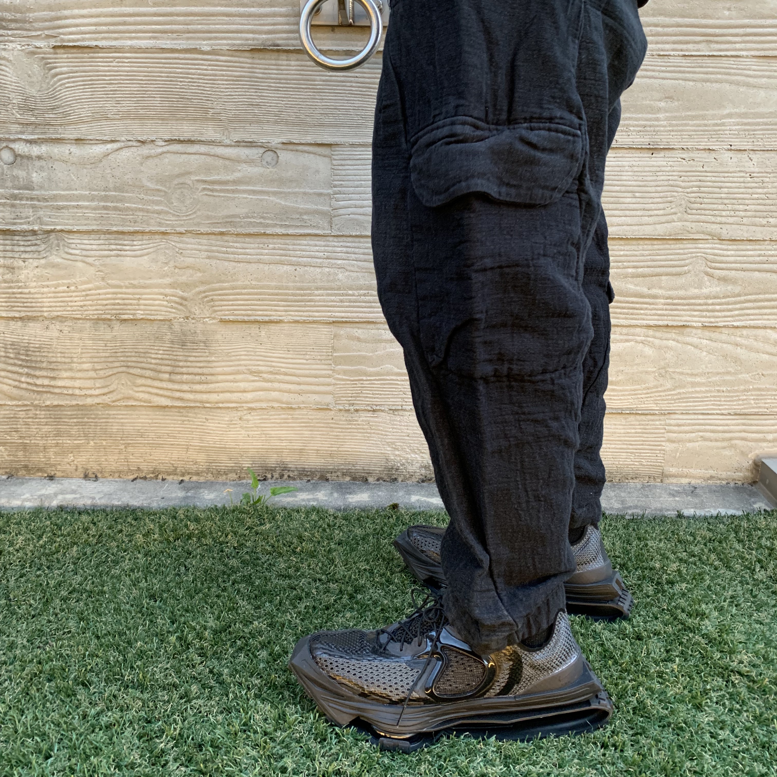 Nike x Matthew M Williams Zoom 004 Triple Black 착용 스타일 - 4