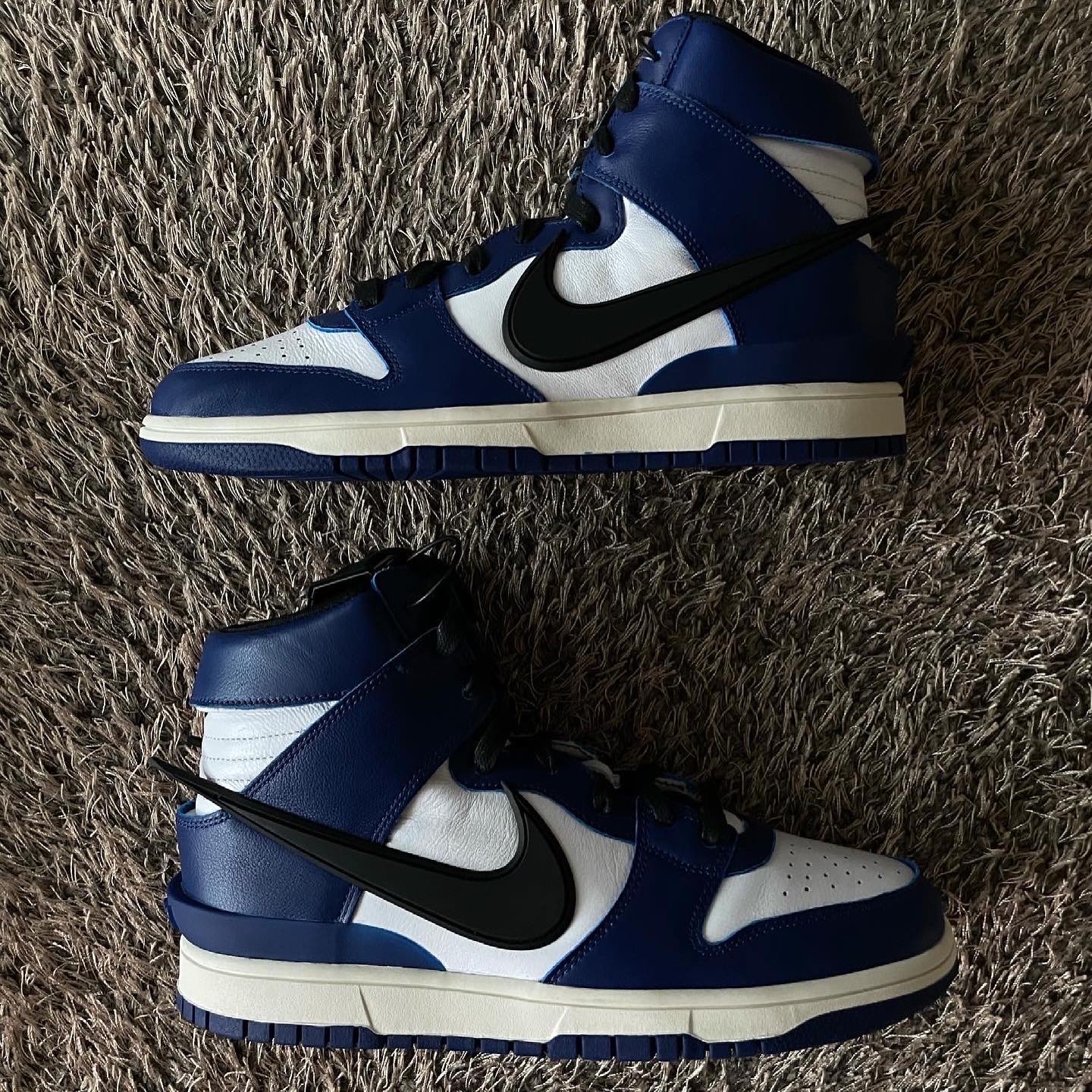 Nike x Ambush Dunk High Deep Royal Blue 착용 스타일 - 2