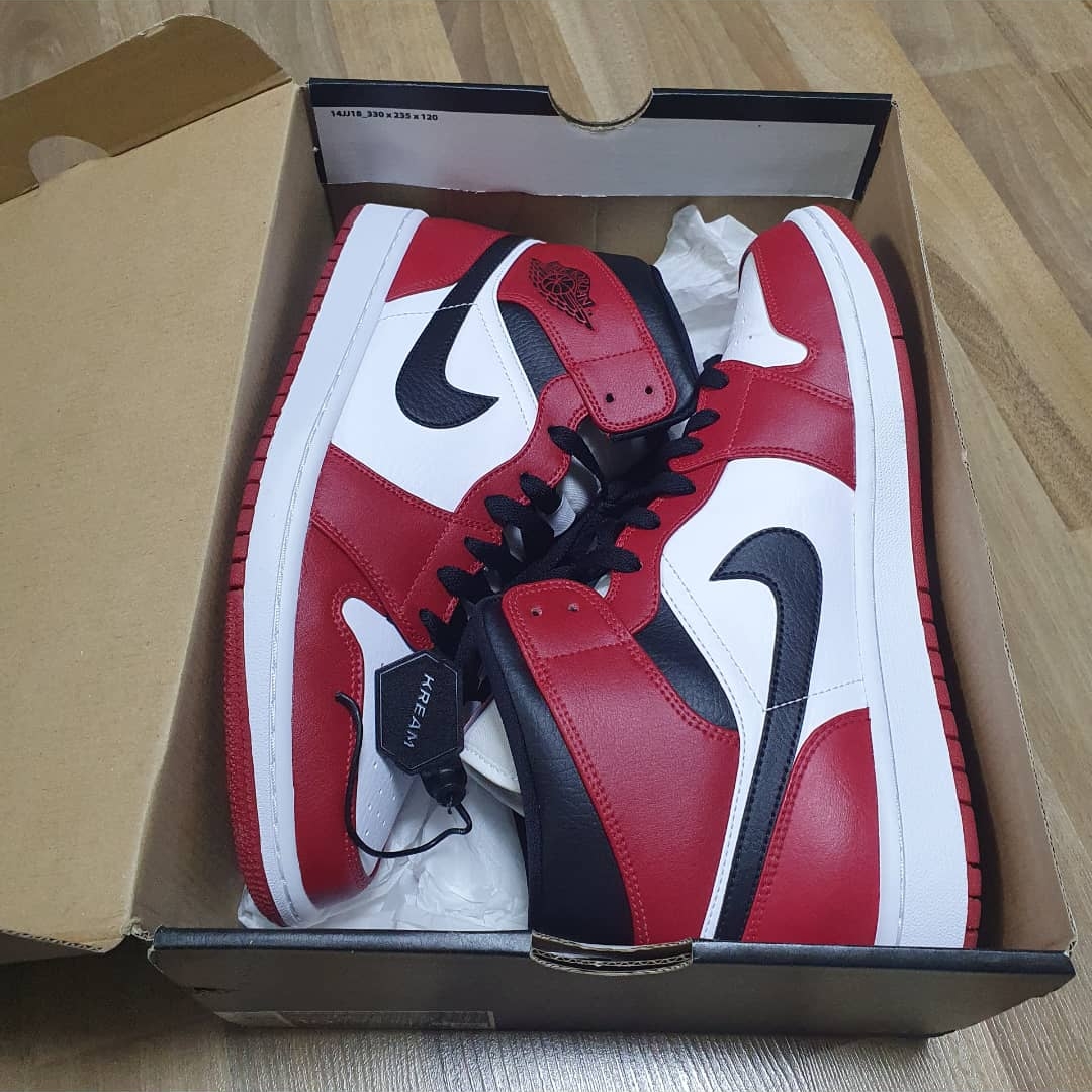 Jordan 1 Mid Chicago 2020 착용 스타일
