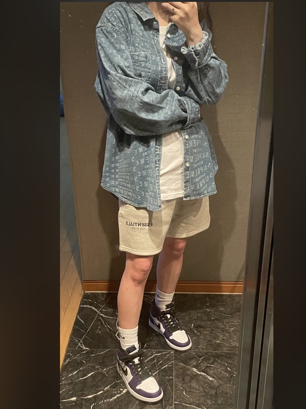 Supreme Warp Jacquard Logos Denim Shirt Blue - 21SS, Essentials Sweatpants Oatmeal - 21SS 착용 스타일 - 2