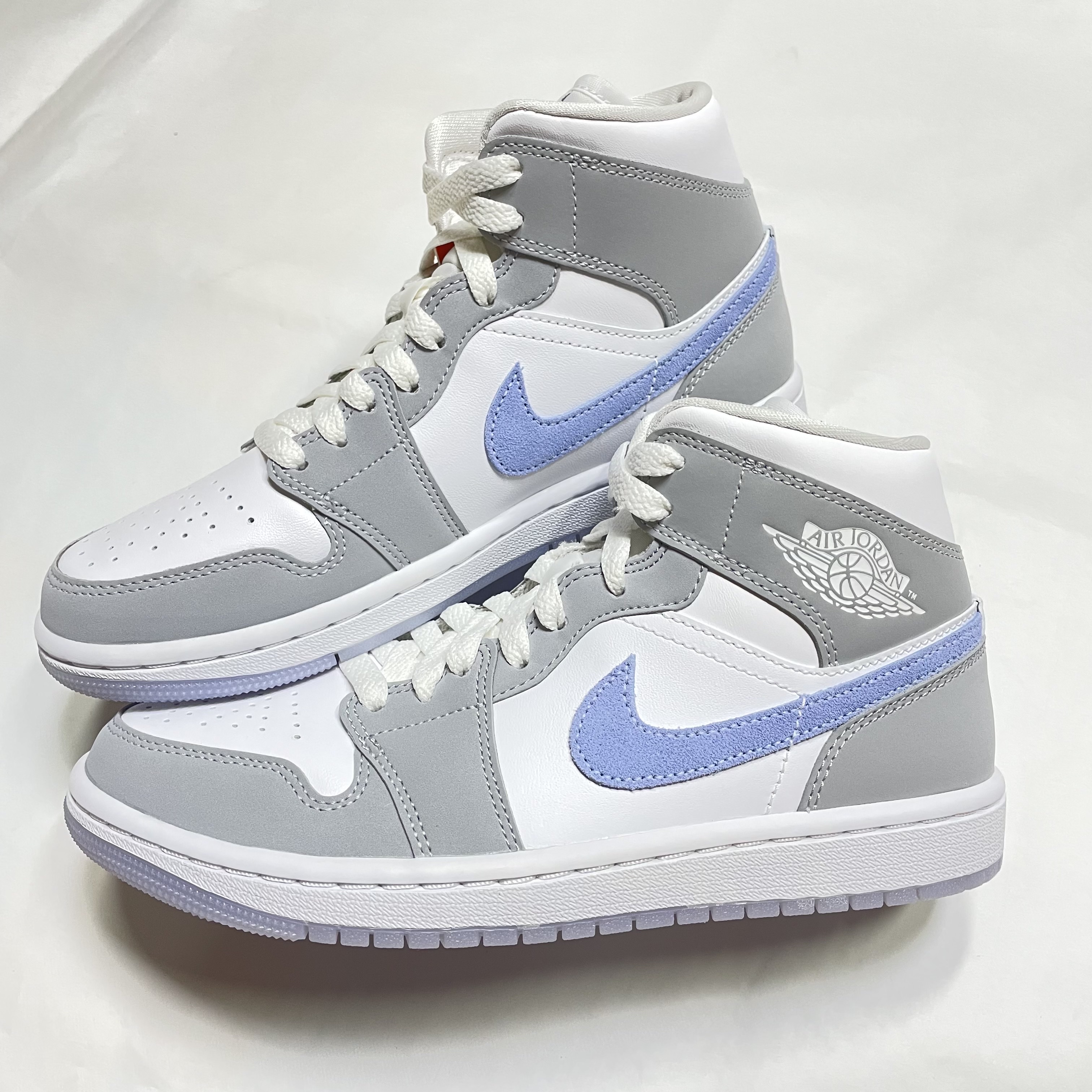 (W) Jordan 1 Mid Wolf Grey 착용 스타일