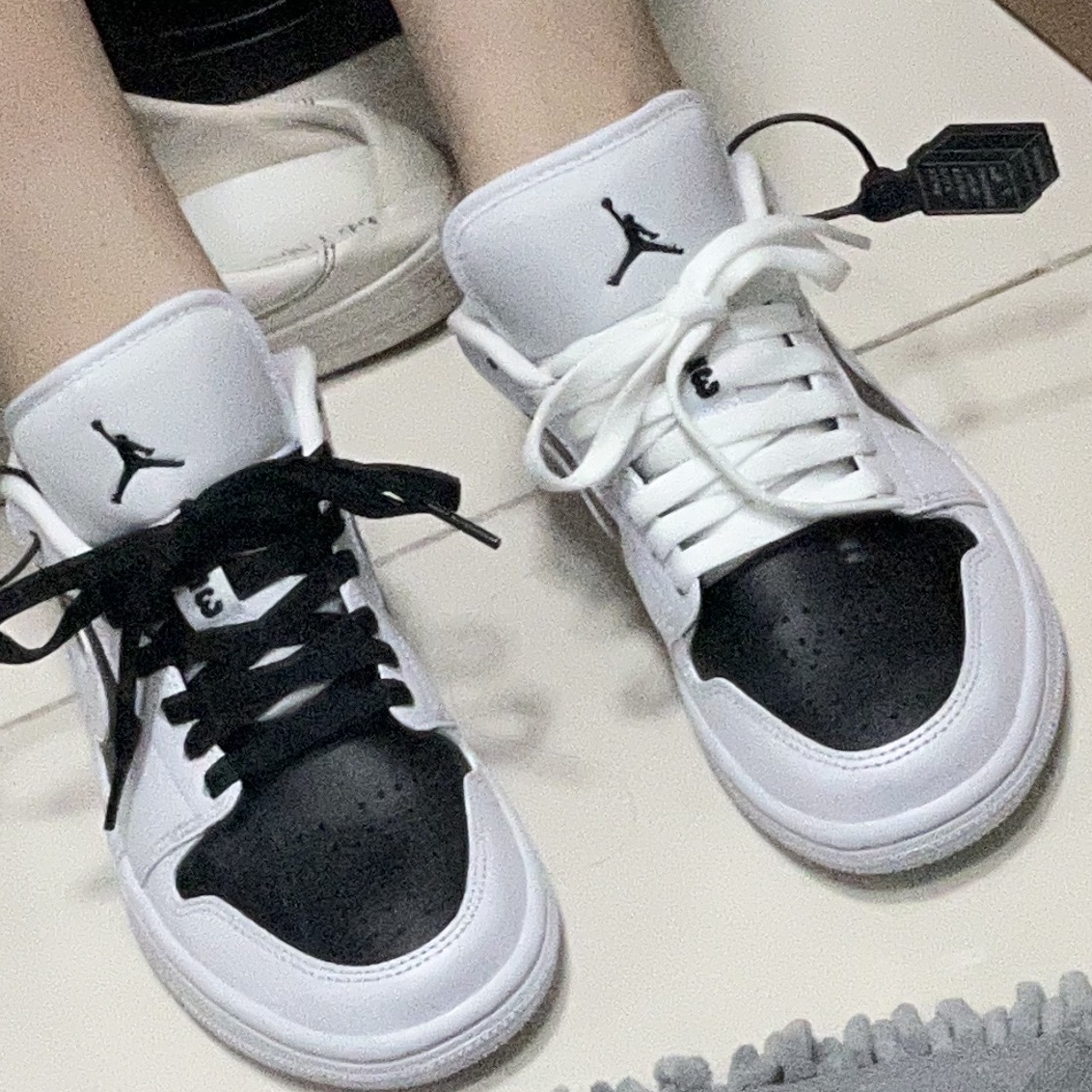 (W) Jordan 1 Low Panda 착용 스타일
