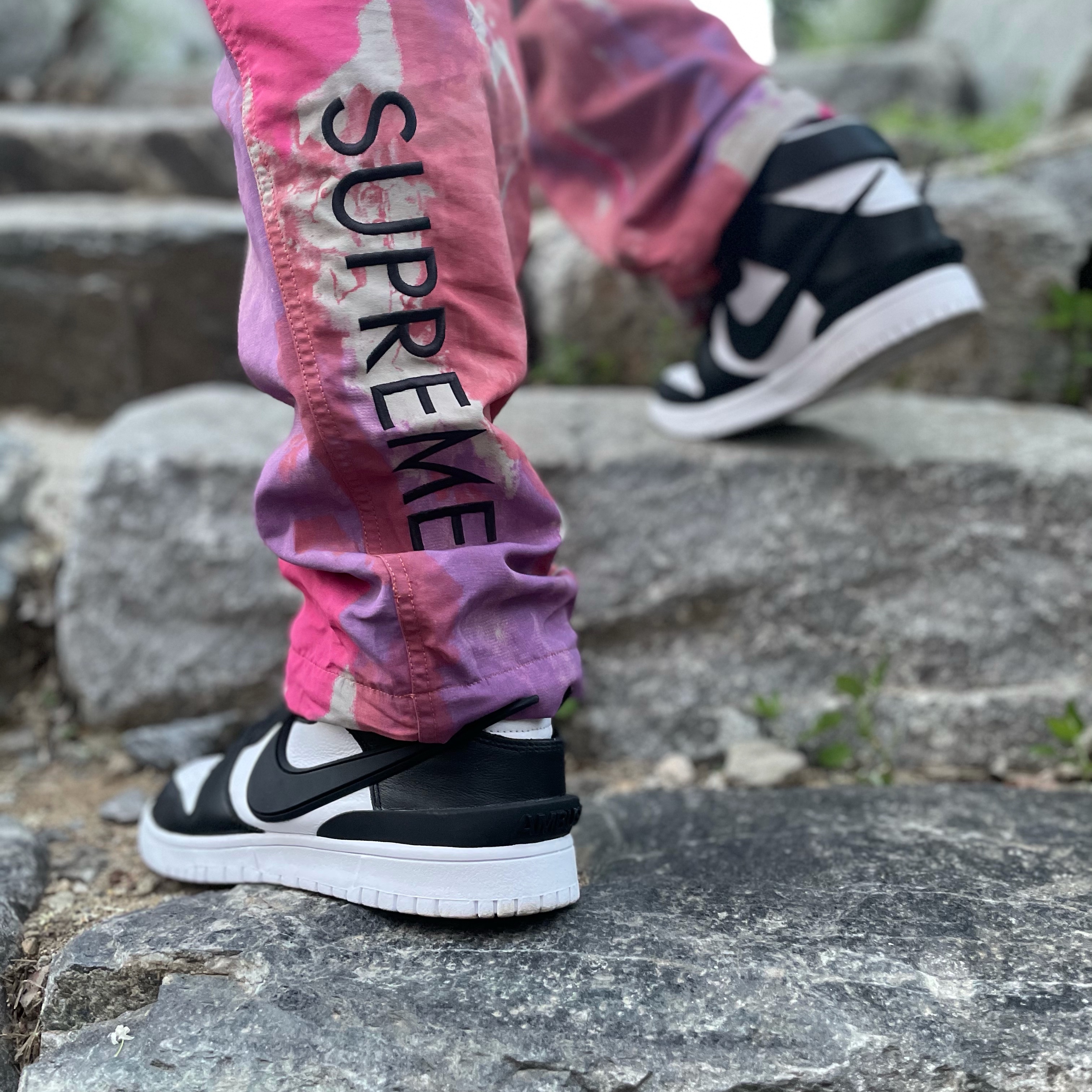 Supreme x The North Face Belted Cargo Pants Multi-Color - 20SS, Nike x Ambush Dunk High Black 착용 스타일