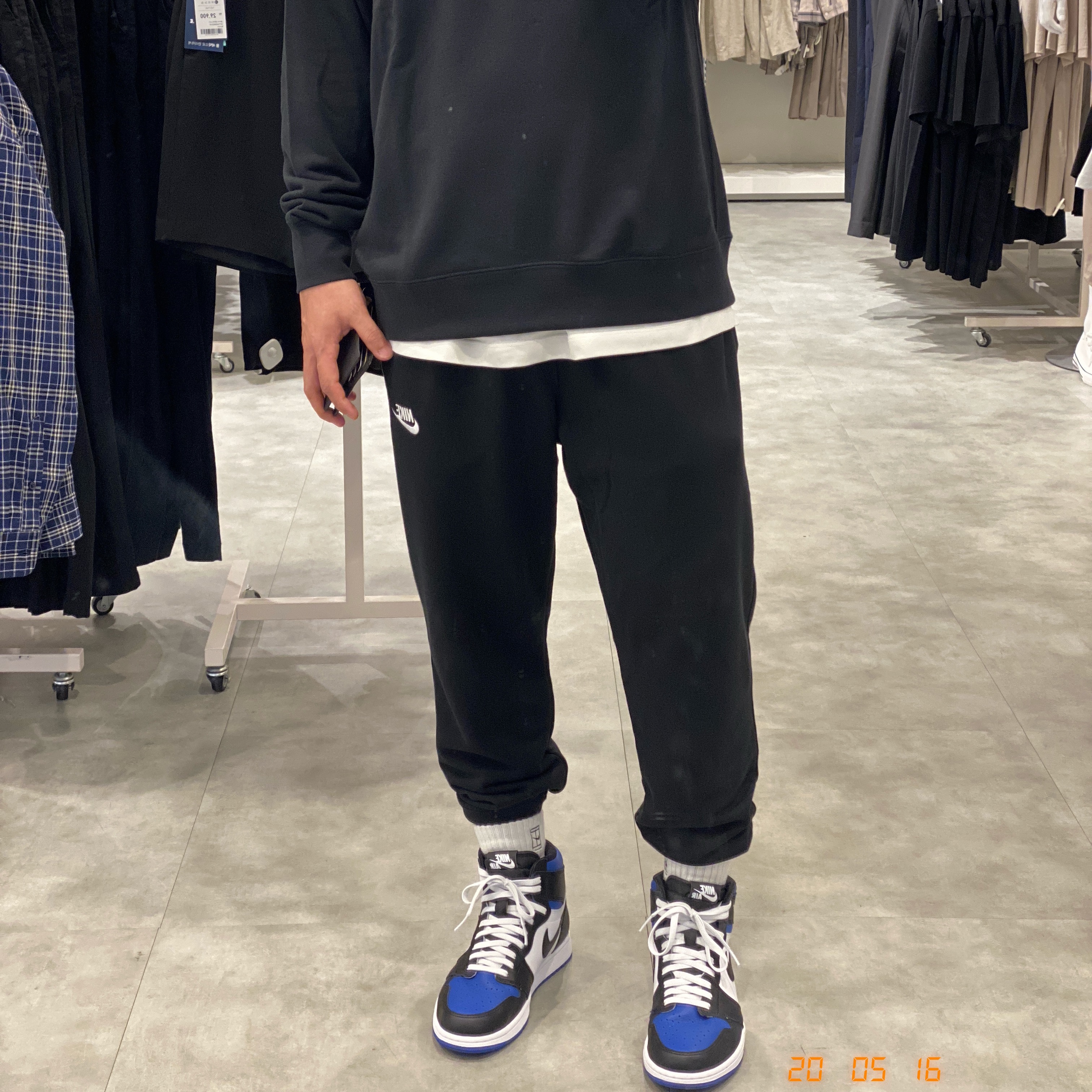 Jordan 1 Retro High OG Royal Toe 착용 스타일 - 1