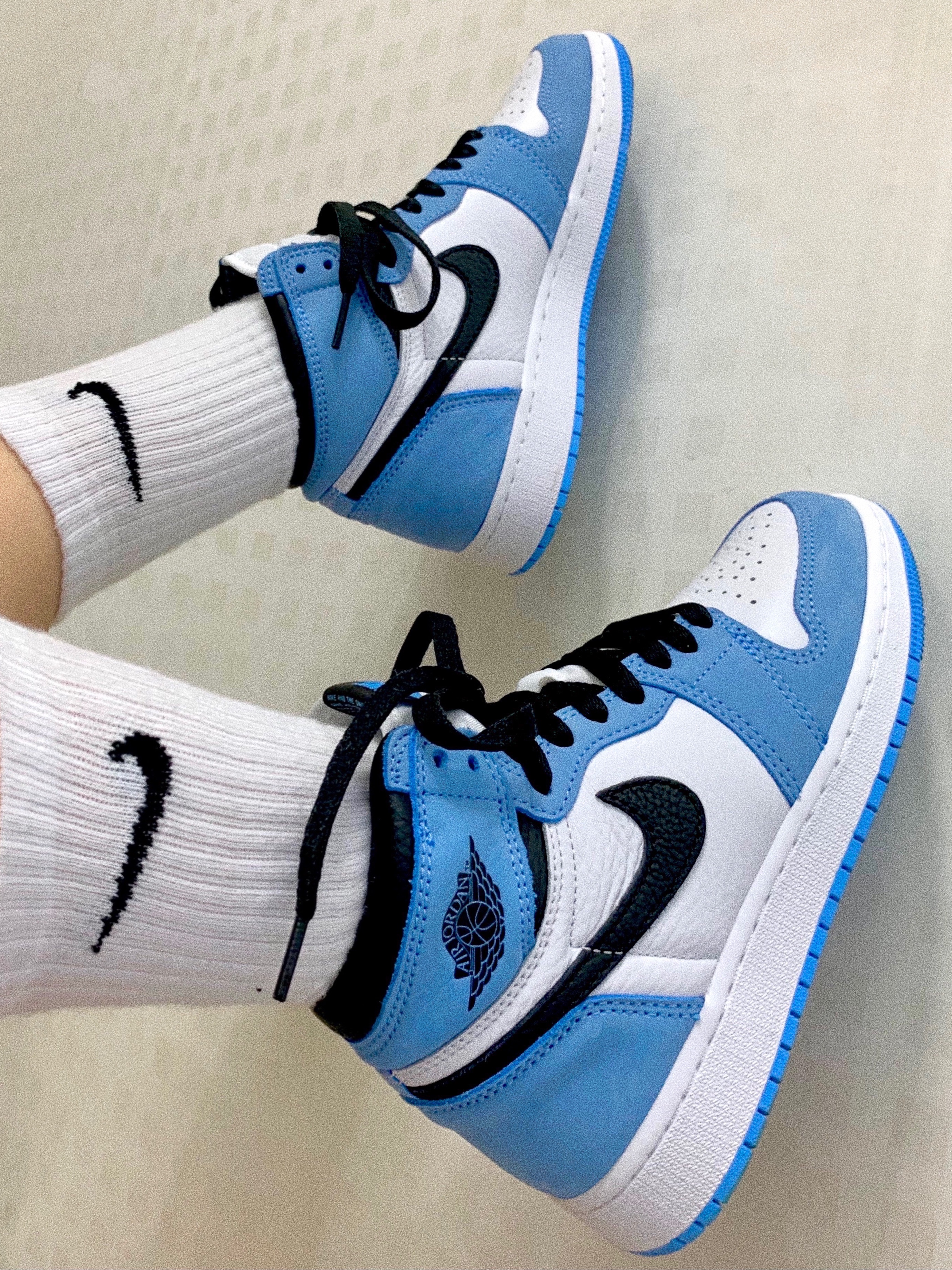 Jordan 1 Retro High OG University Blue, (GS) Jordan 1 Retro High OG University Blue 착용 스타일