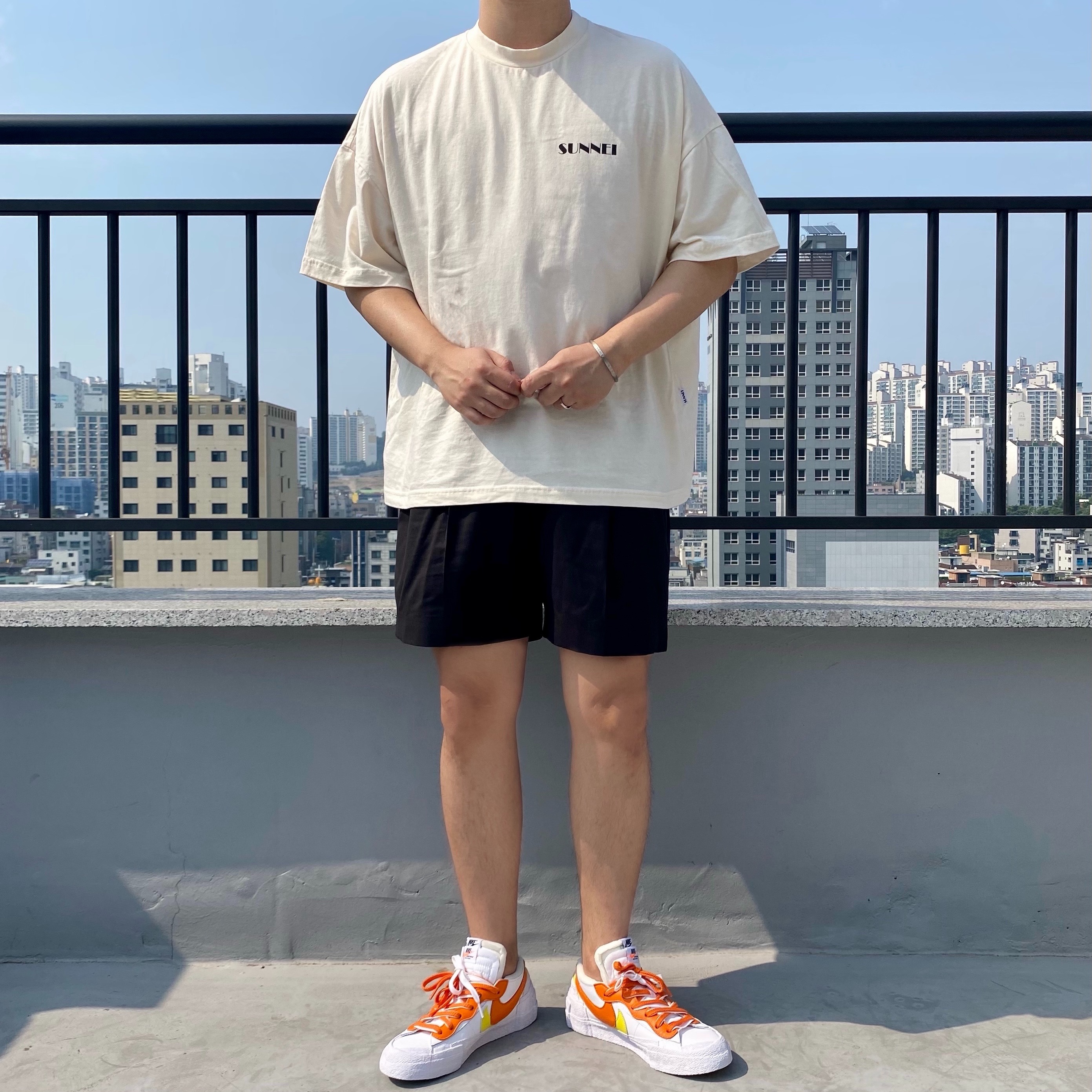 Nike x Sacai Blazer Low Magma Orange 착용 스타일