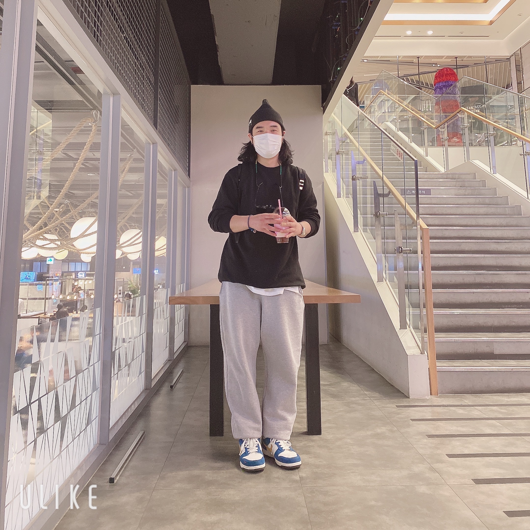 Nike x Kasina Dunk Low 80's Bus, Nike x Stussy Cuff Beanie Black 착용 스타일 - 2