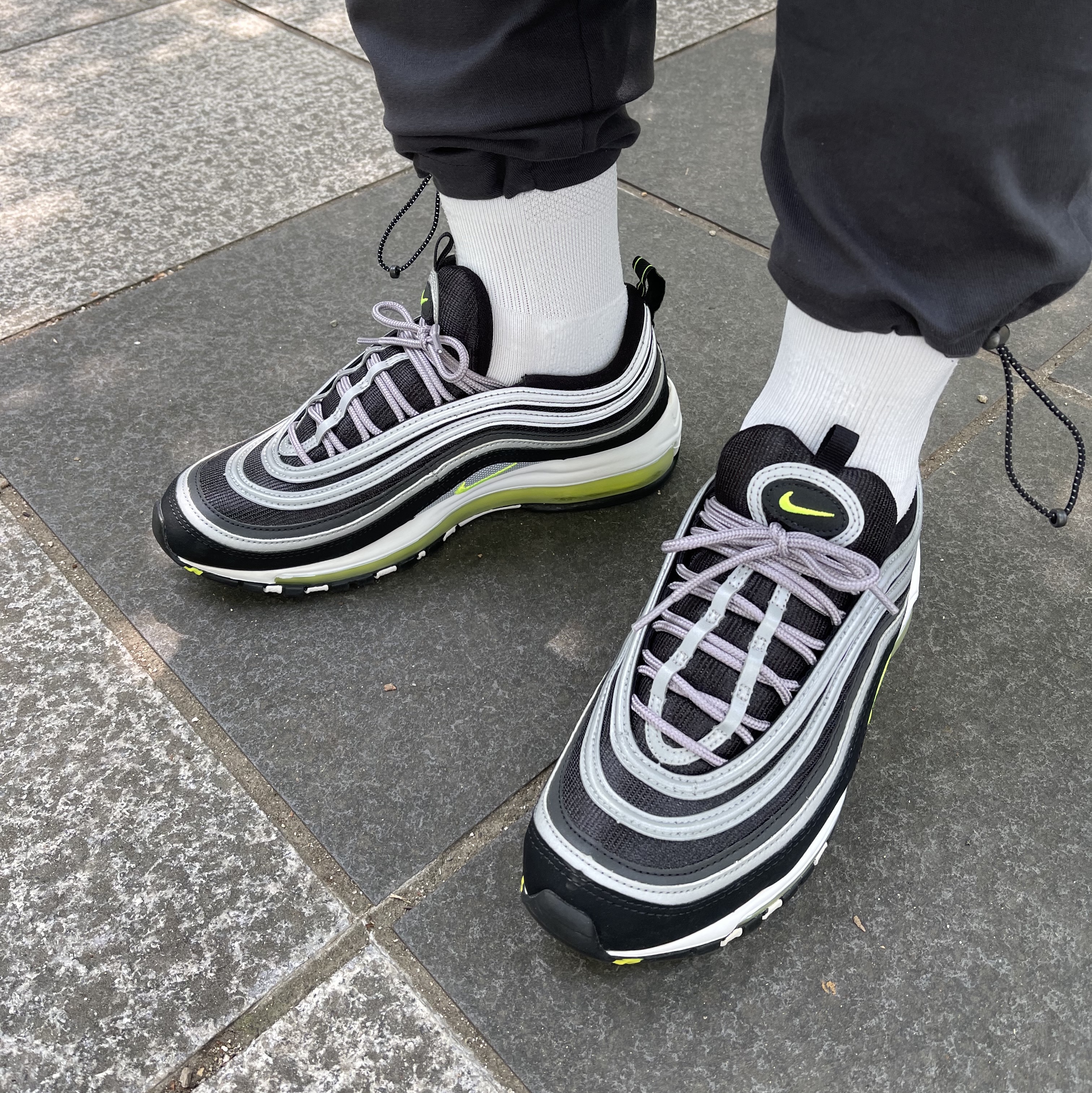Nike Air Max 97 OG Black Volt Asia, Palace Hesh Mit Fresh T-Shirt Grey Marl - 20SS 착용 스타일 - 3