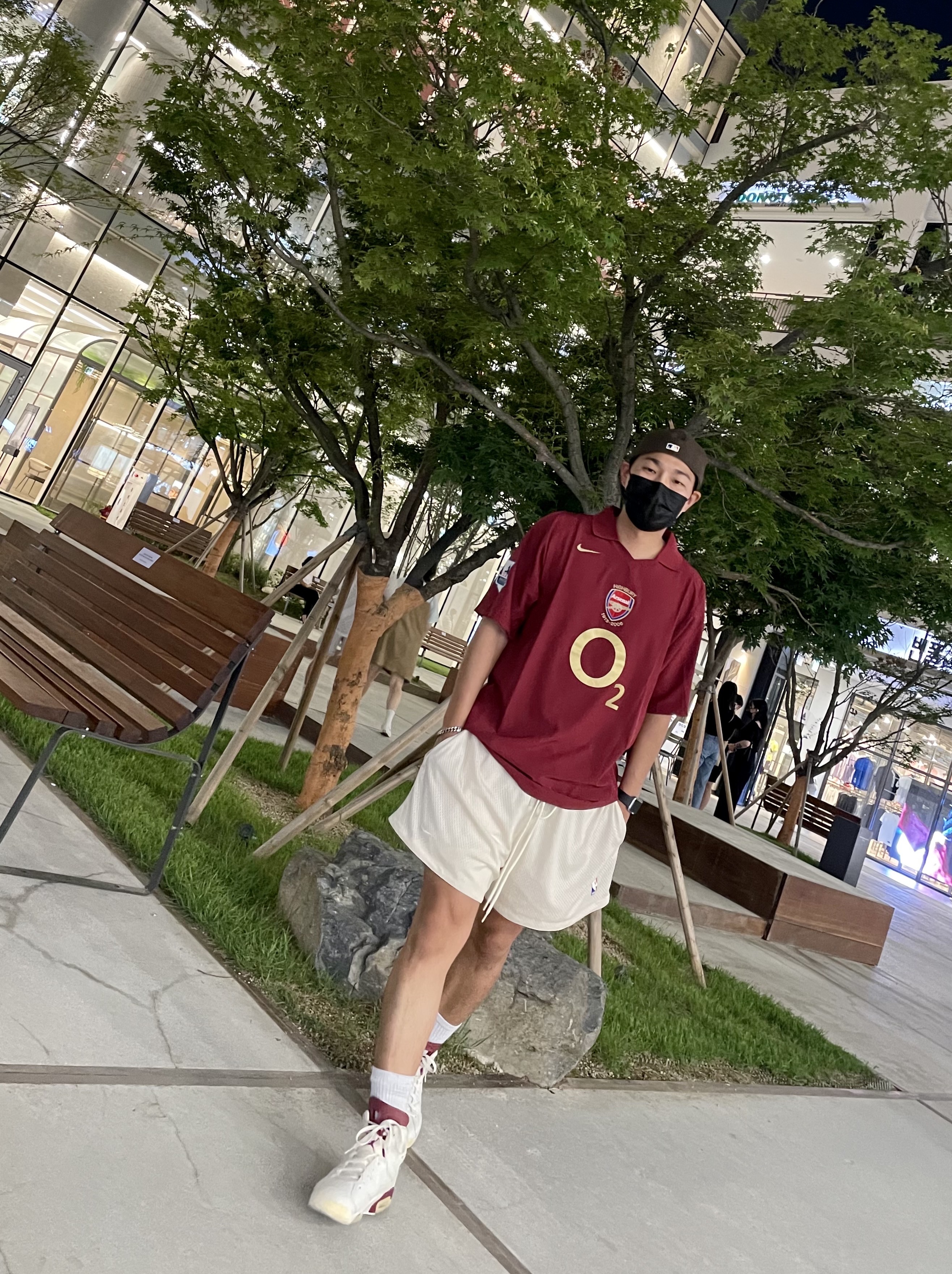 Jordan 6 Retro Maroon 2015, Nike x Fear of God Basketball Shorts String 착용 스타일 - 1