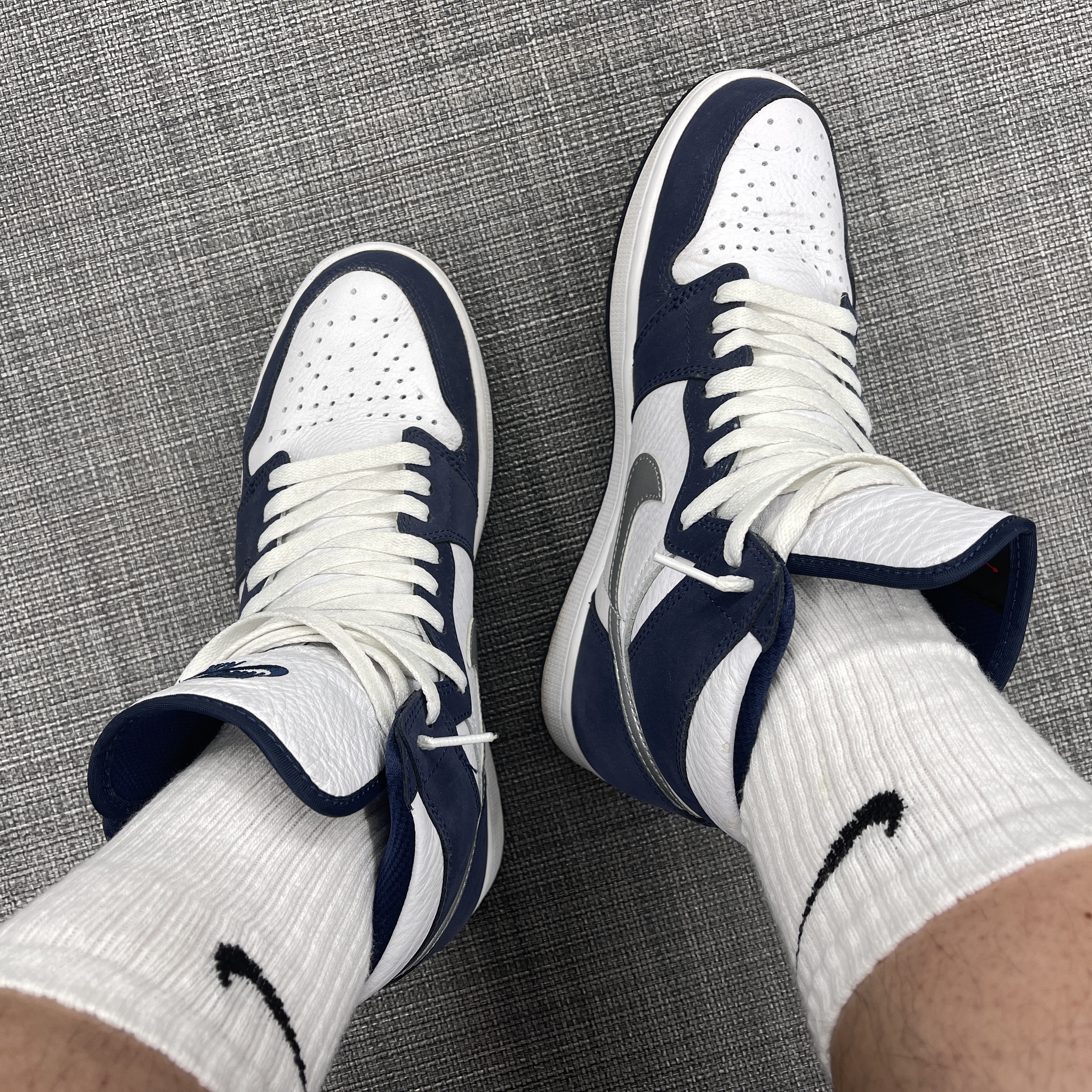 Jordan 1 Retro High OG CO.JP Midnight Navy 착용 스타일