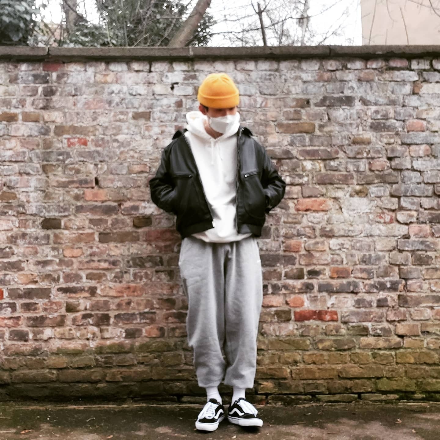 Vans Old Skool Pro Black White, Supreme Big Logo Hooded Sweatshirt White - 21SS 착용 스타일