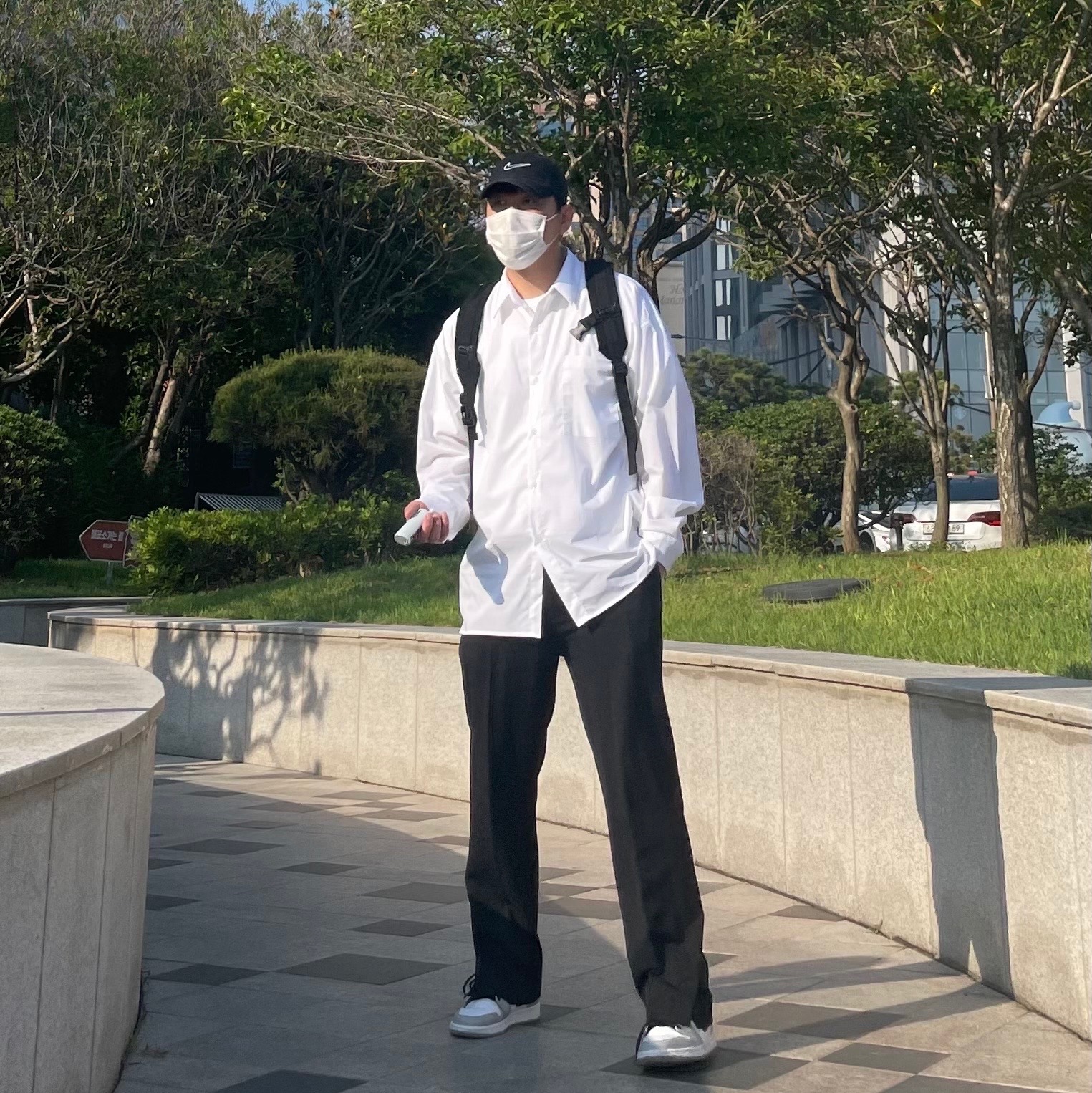 Jordan 1 Mid Light Smoke Grey 착용 스타일
