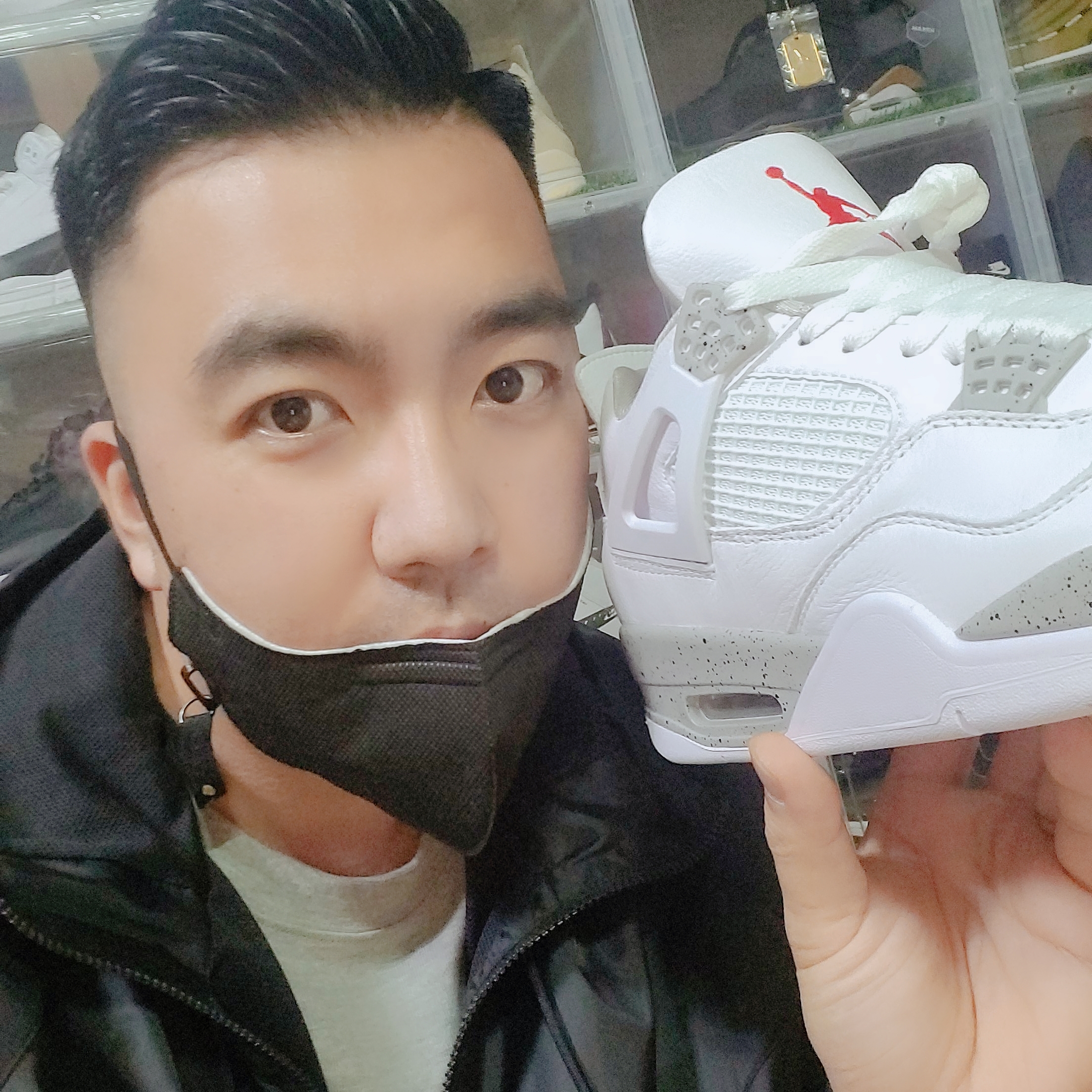 Jordan 4 Retro Tech White, Nike x Sacai VaporWaffle Sesame and Blue Void 착용 스타일 - 1