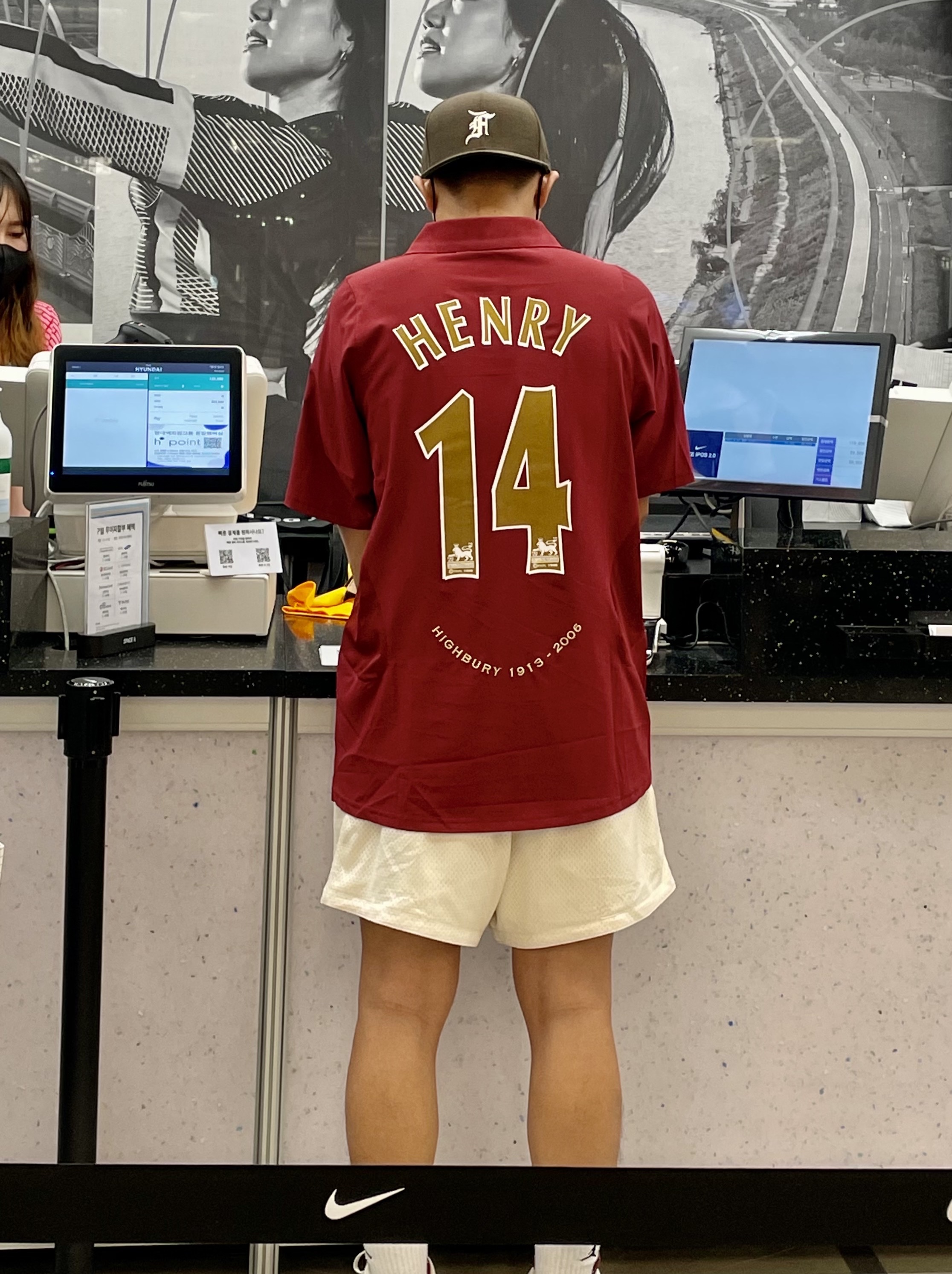 Jordan 6 Retro Maroon 2015, Nike x Fear of God Basketball Shorts String 착용 스타일 - 5