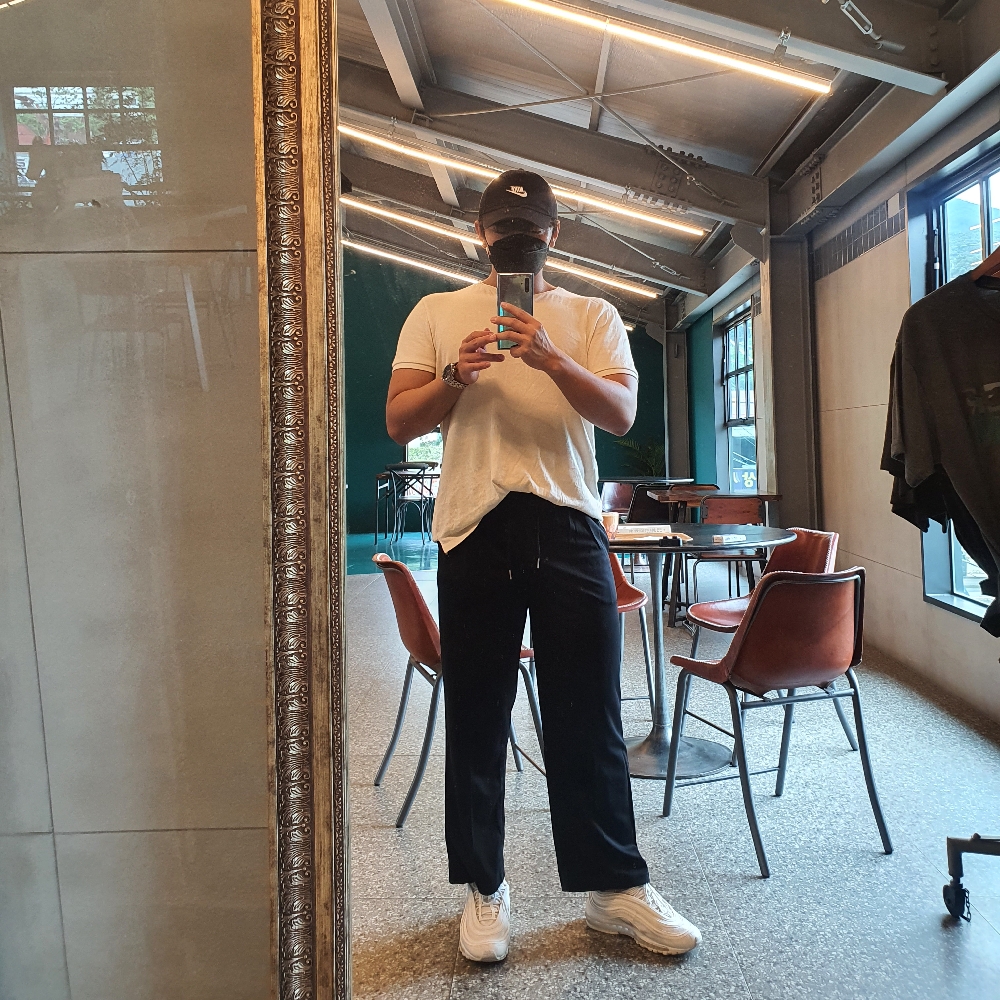 KREAM 프로필 이미지